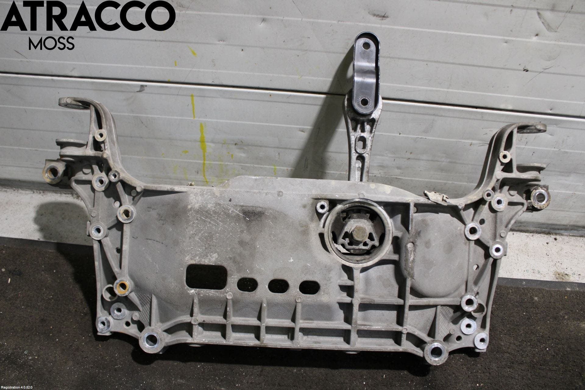 Volkswagen VW PASSAT 11-14 Travers Feste