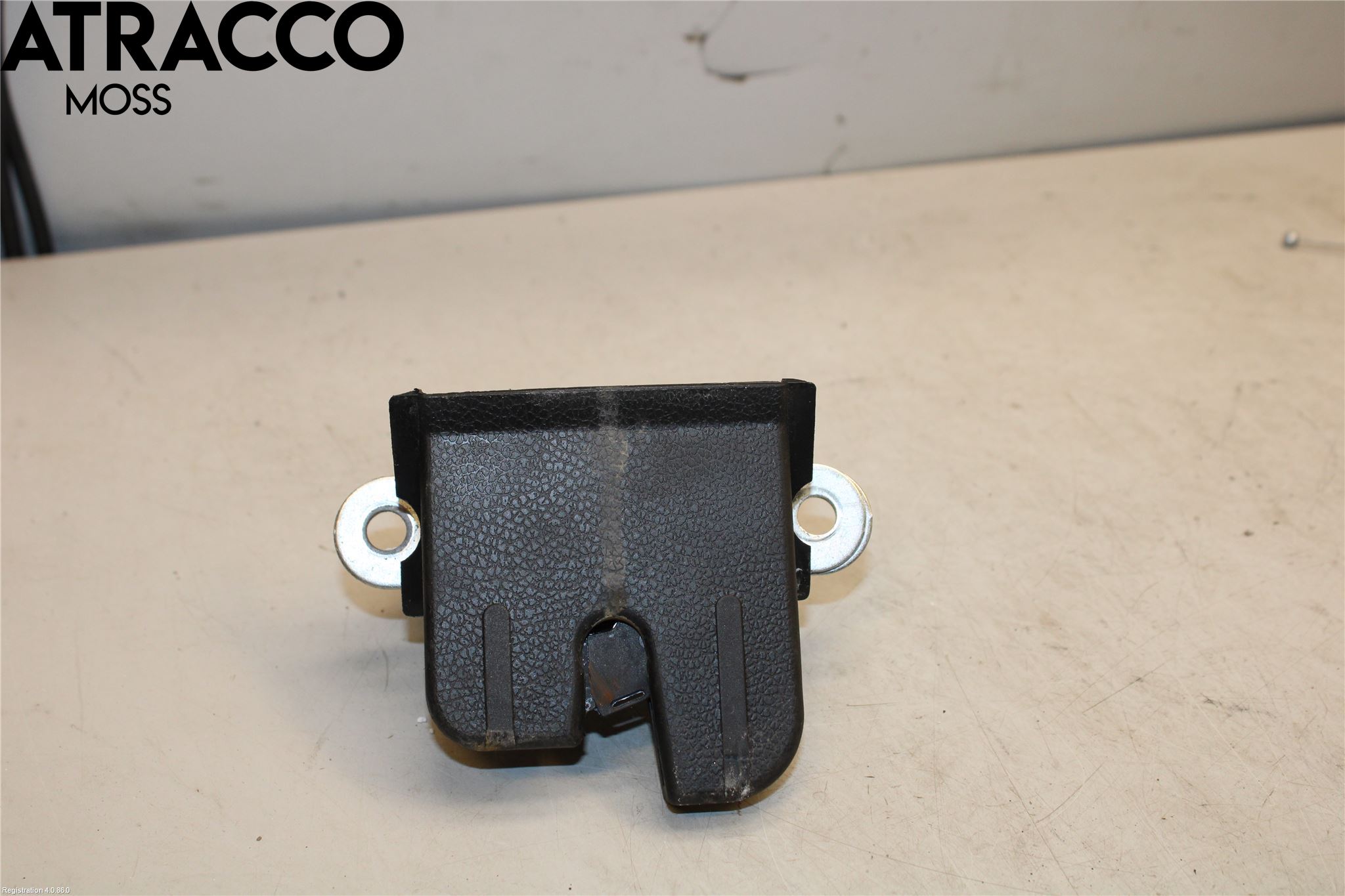 Volkswagen VW GOLF / E-GOLF VII 13-20 Bakluke-Lokk Låsekasse