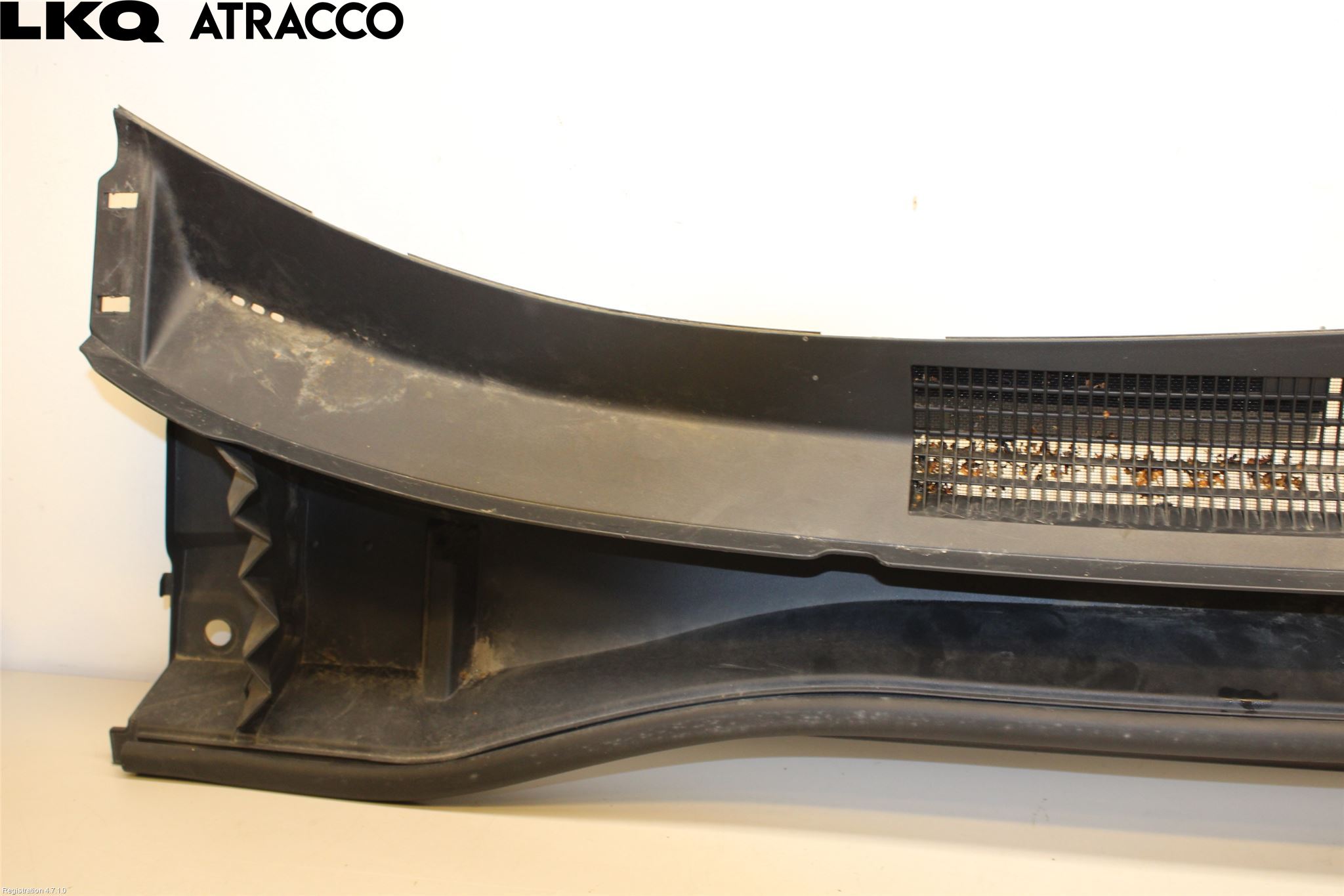 Toyota C-HR 16-23 Visker Deksel-Grill-Under Frr