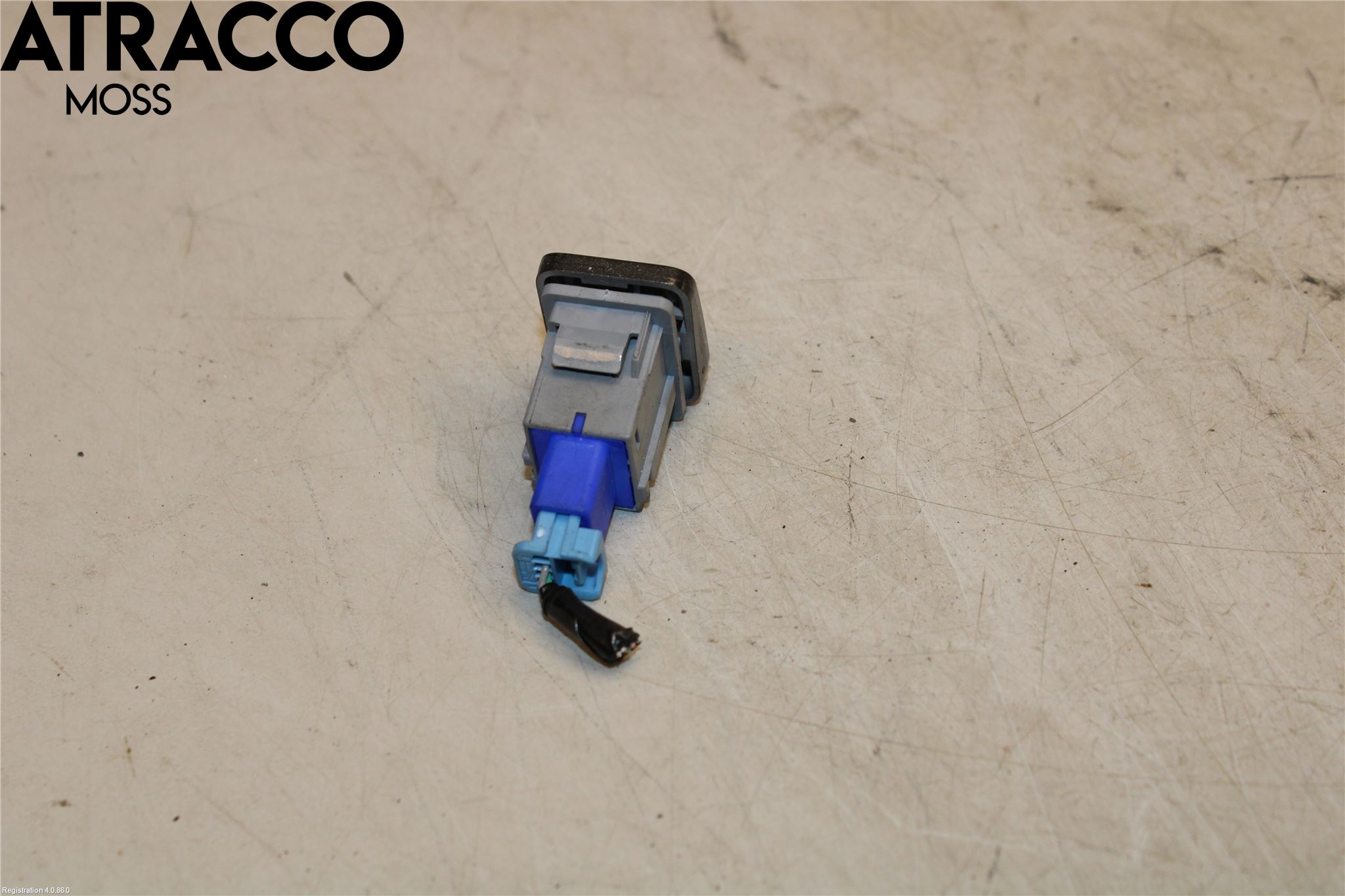 Toyota AURIS 13-19 Bryter Varsel (Nødblink)