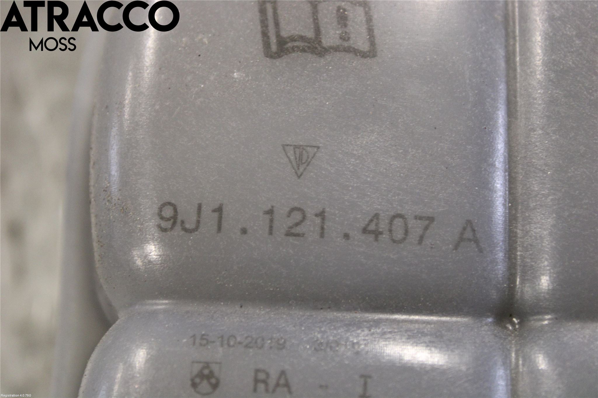 Porsche TAYCAN 20- Ekspansjonstank