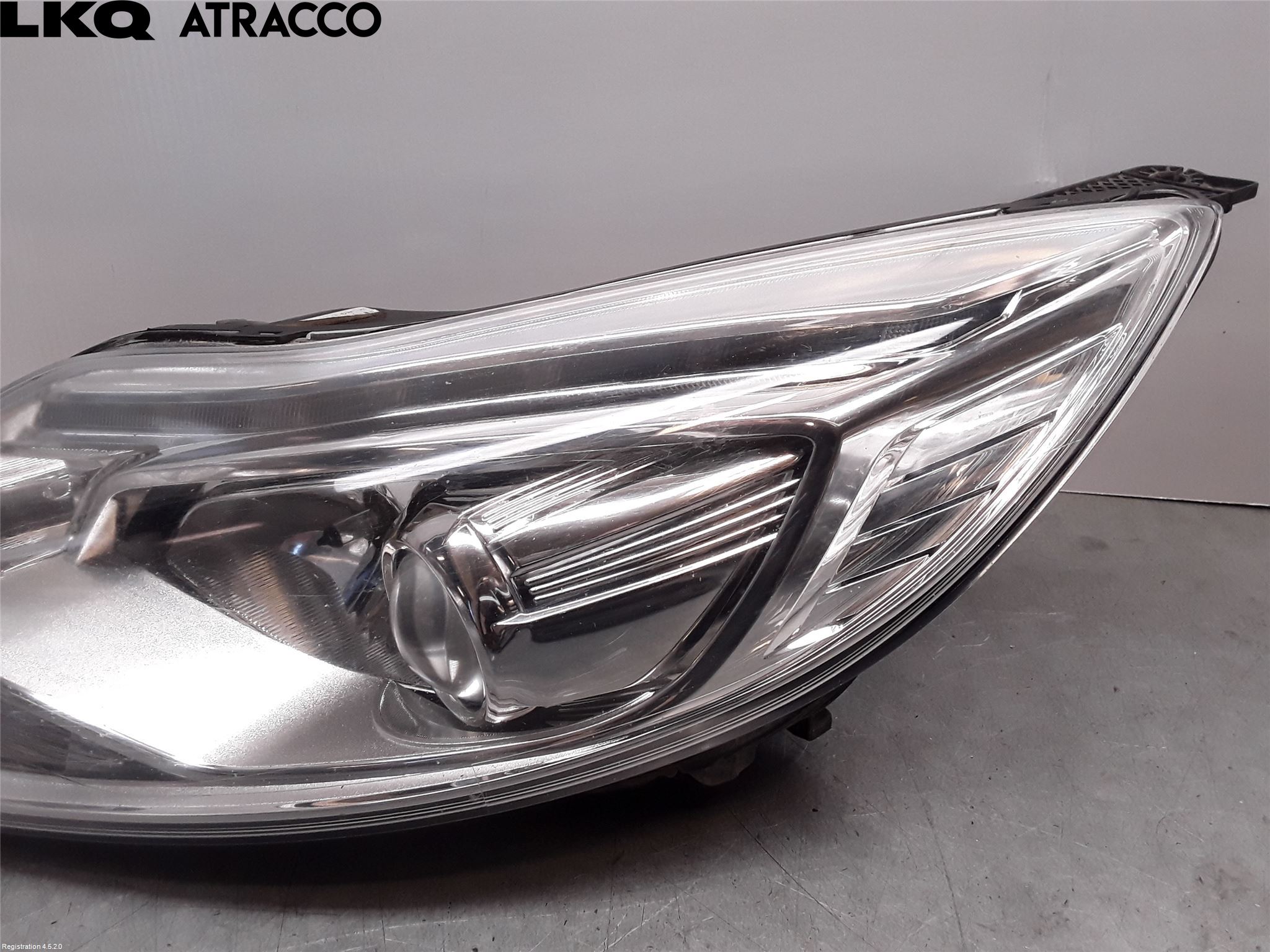 Ford FOCUS 11-14 Frontlykt Venstre