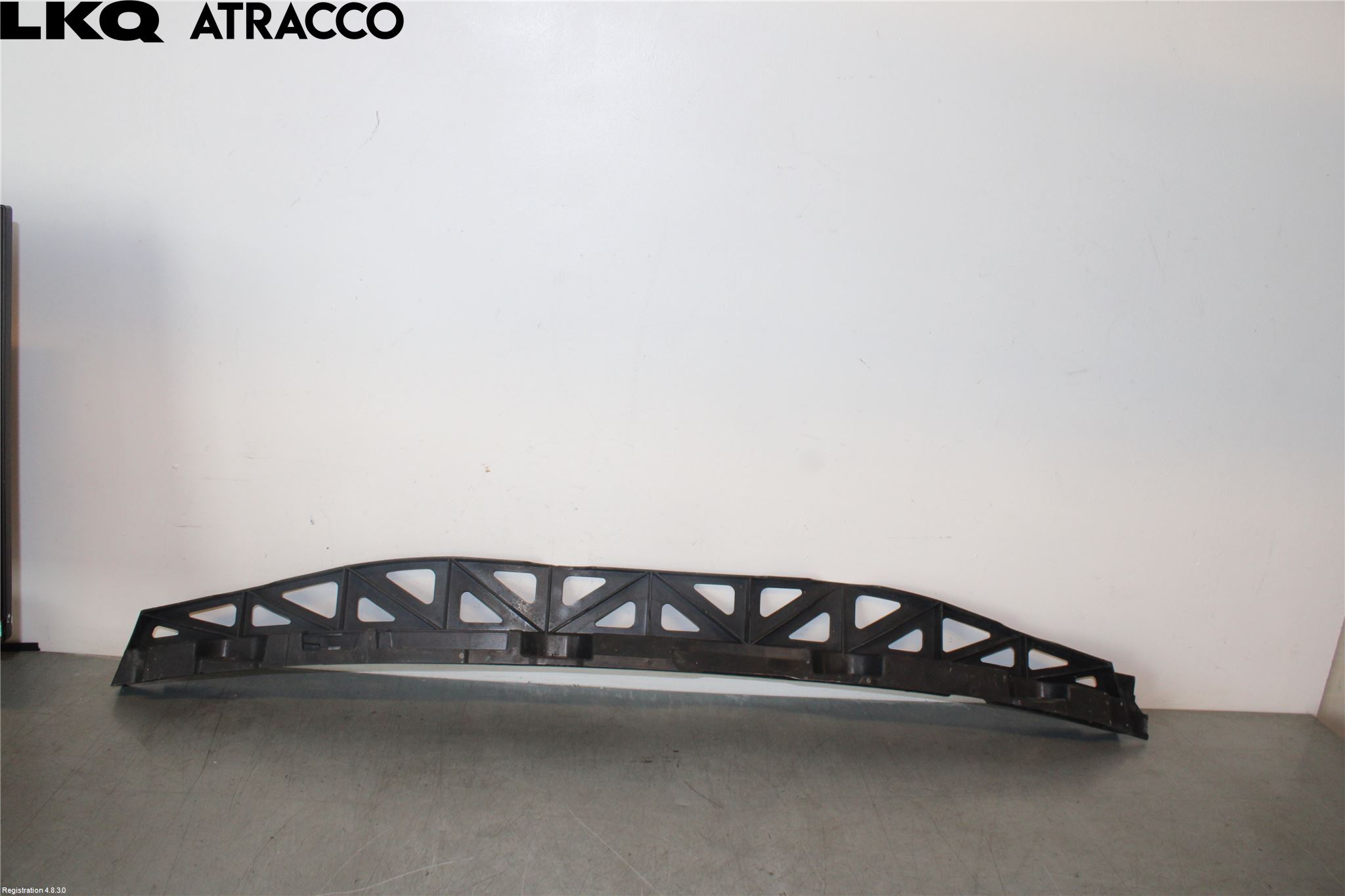 Volkswagen VW PASSAT 15-19 Støtfanger Bak Midt Del