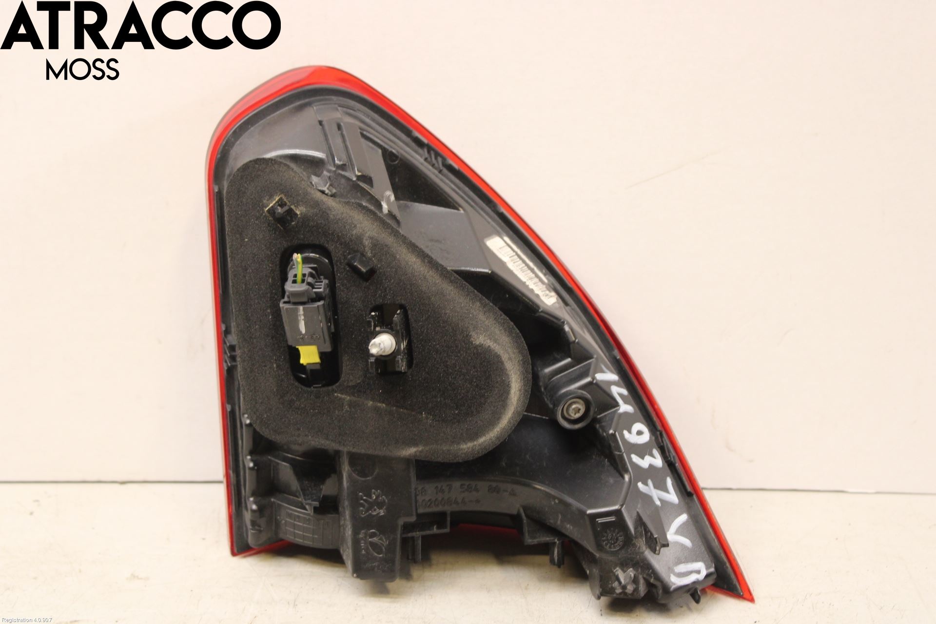 Peugeot 2008 13-20 Baklykt Venstre  På Luke(Indre