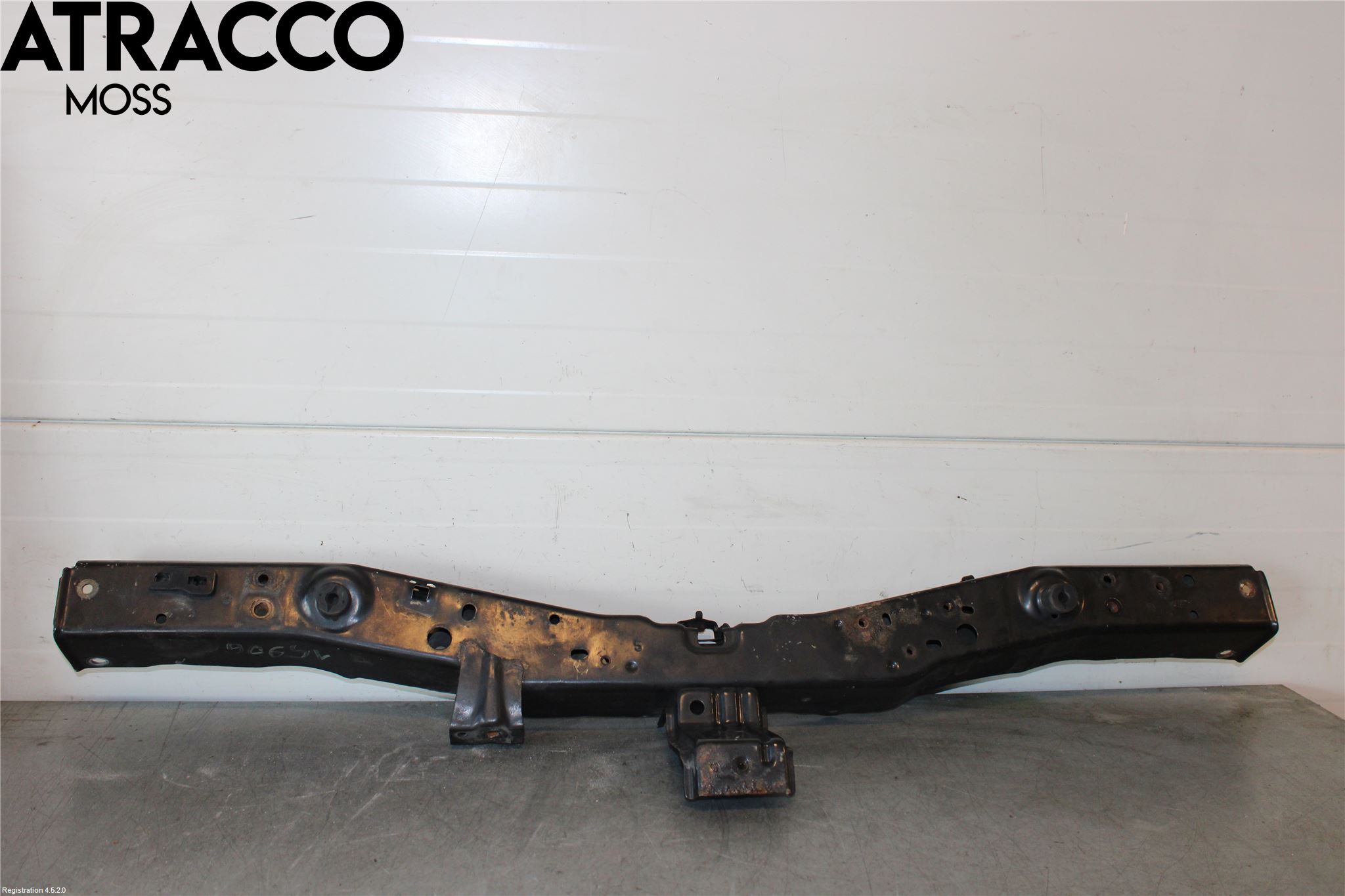 Toyota VERSO 09-18 Panserlåsplate-Bjelke