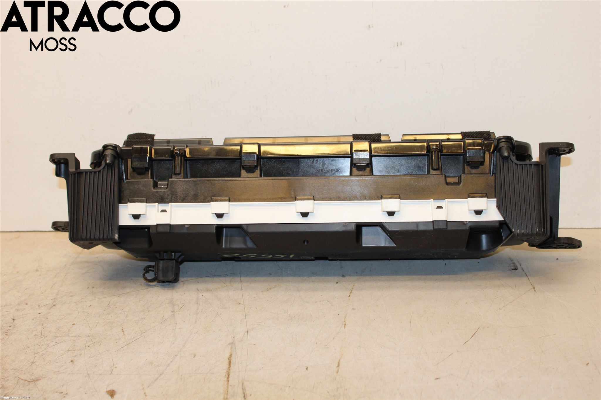 Toyota PRIUS+ ZVW40 12-20 Instr Kombinert