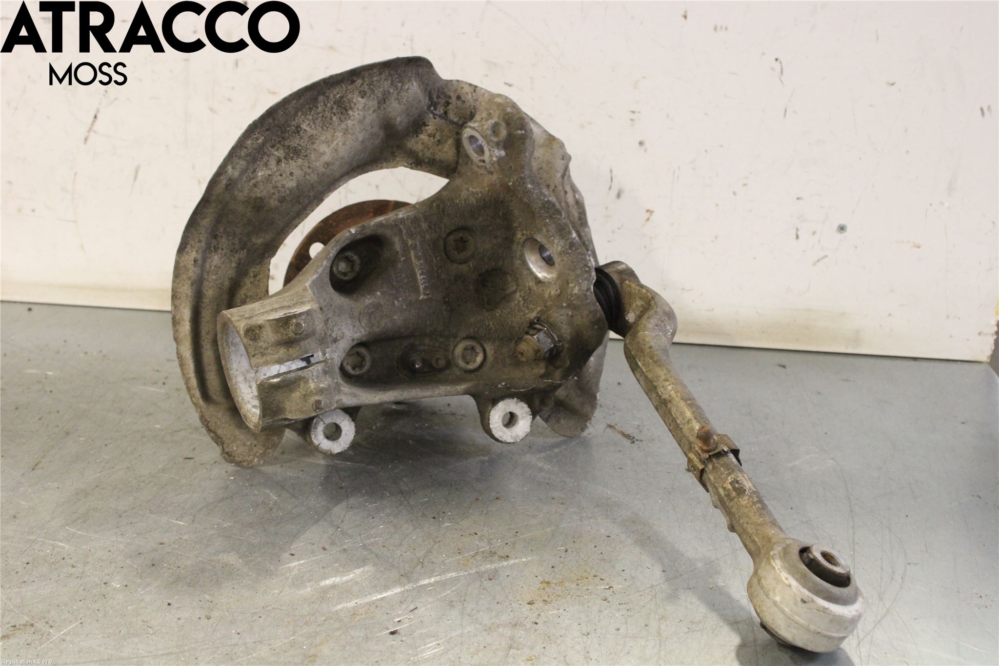 BMW 1 F20/F21 11-19 Spindel Vf