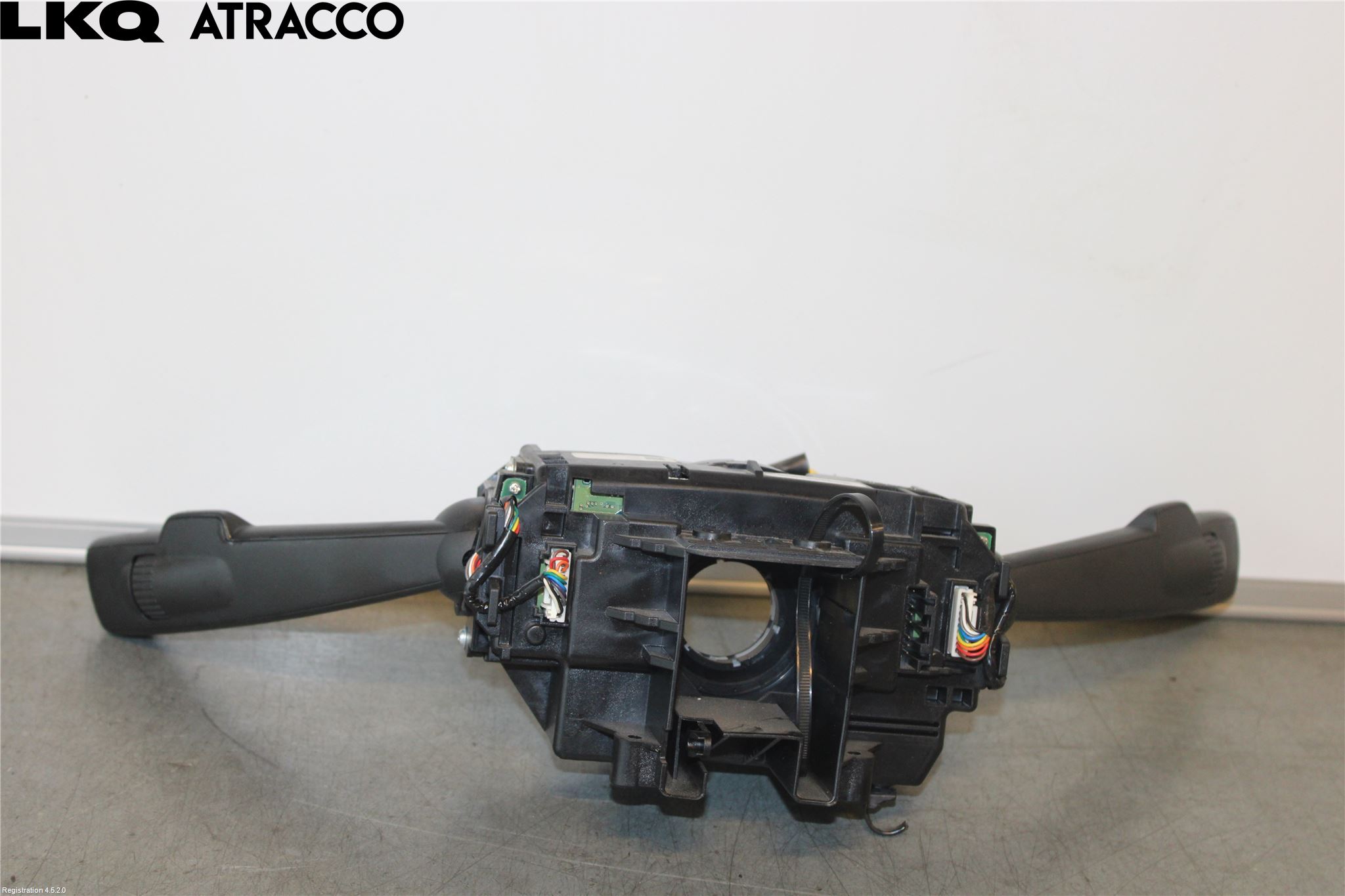 Volvo V40 12-19 Bryter Ratt Visker - Spyler