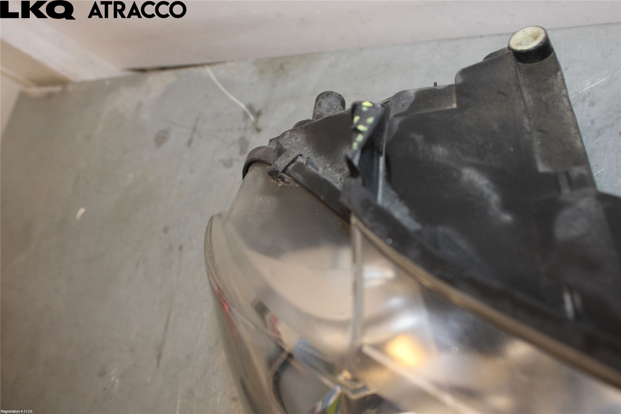 Volkswagen VW TOURAN 03-10 Frontlykt Høyre