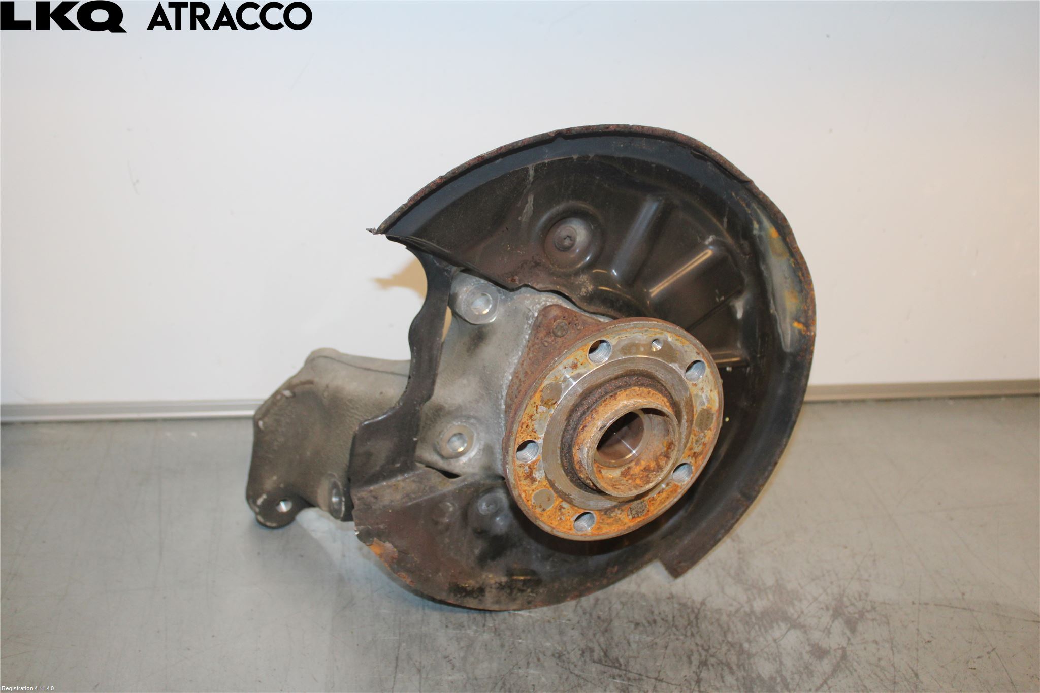 Skoda SUPERB 16-24 Spindel Vb