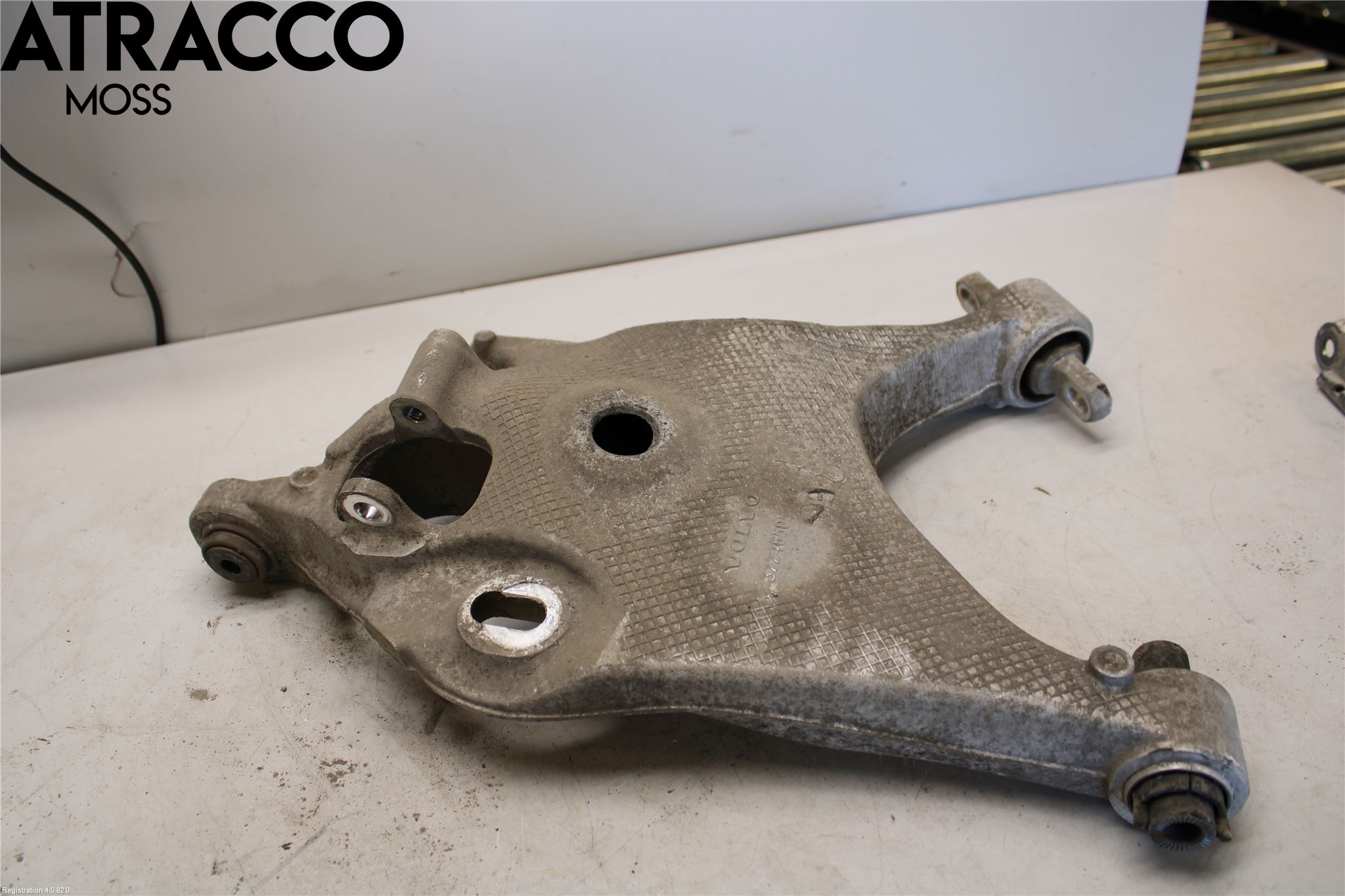 Volvo V60 19- Bærearm Bak Høyre