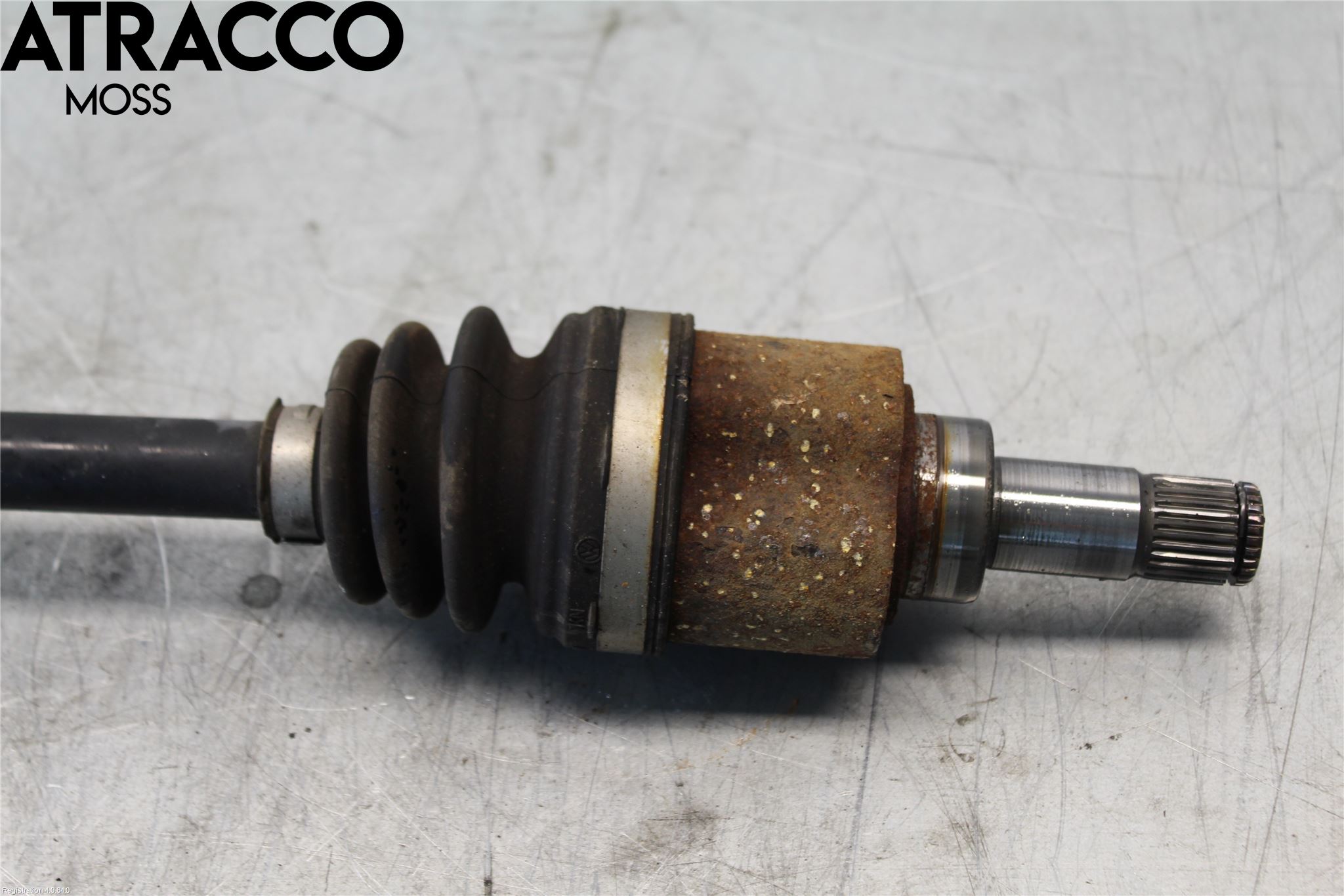 Volkswagen VW UP! / E-UP! Drivaksel Foran Kompl Venstre