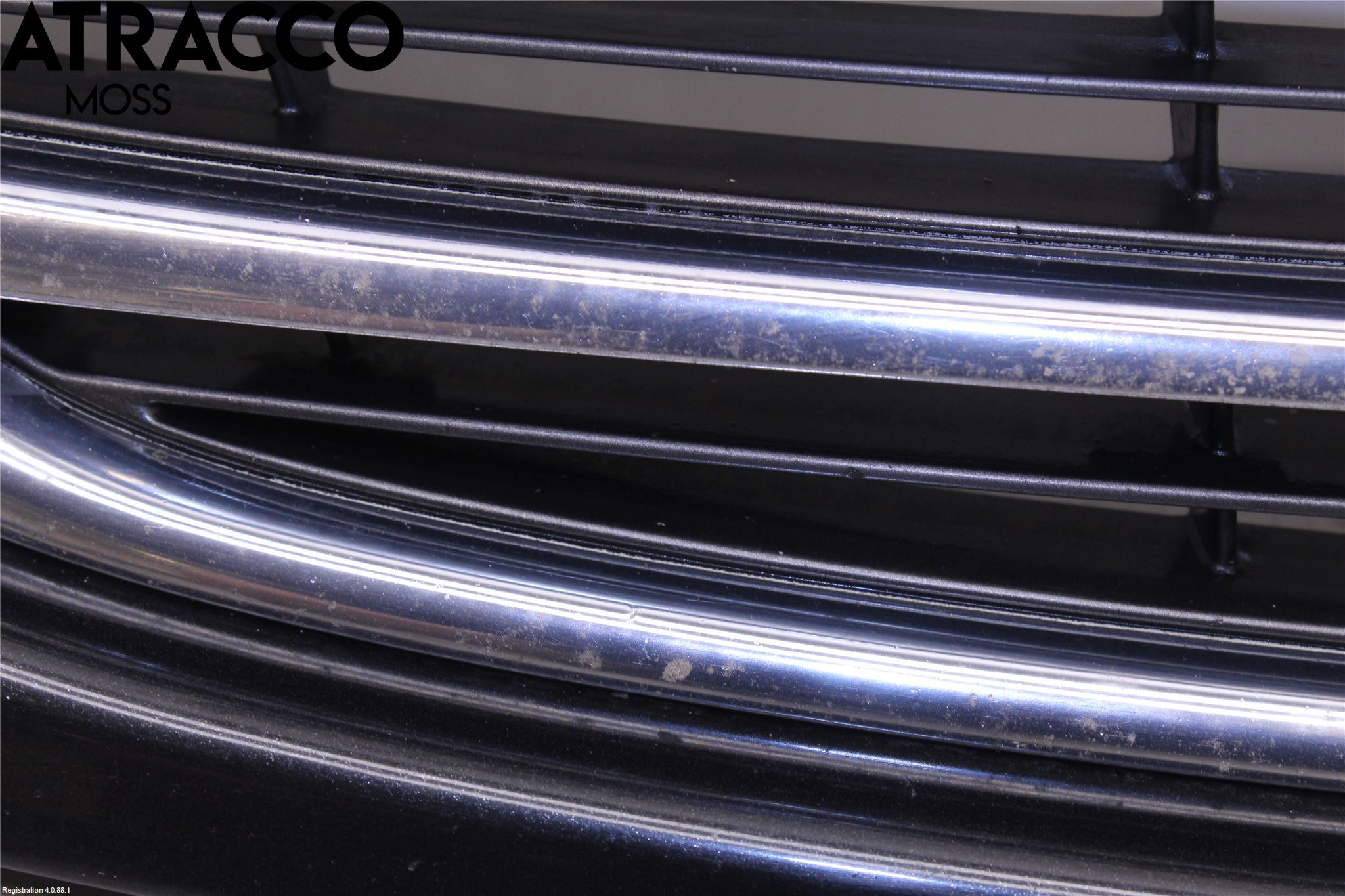 Toyota AVENSIS 98-02 Grill Komplett