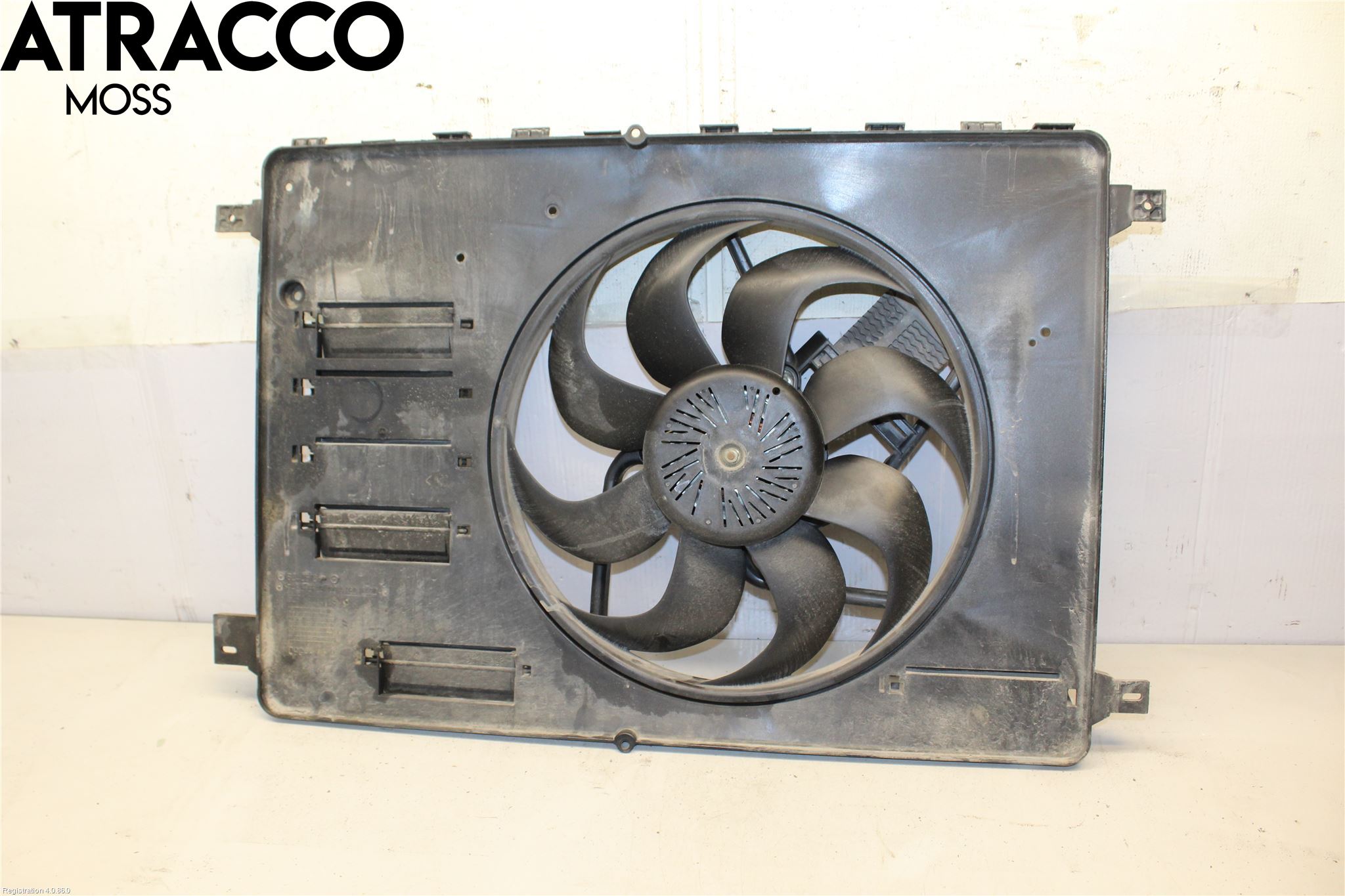 Volvo V60 11-13 Kjølevifte Elektrisk