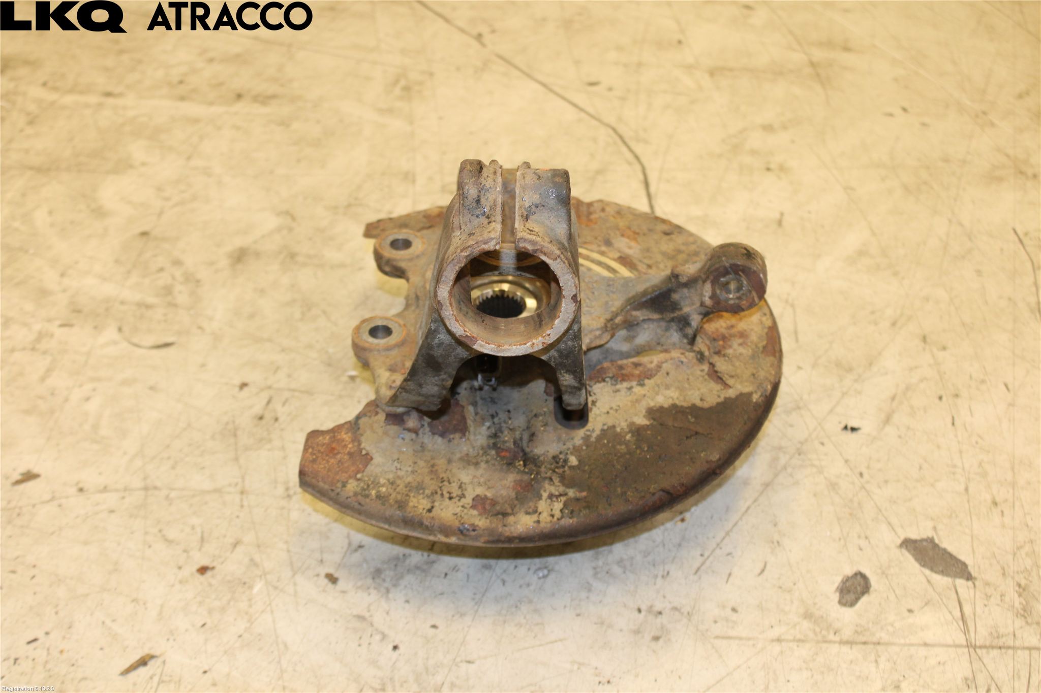 Ford TRANSIT/TOURNEO CONNECT 13-22 Spindel Vf