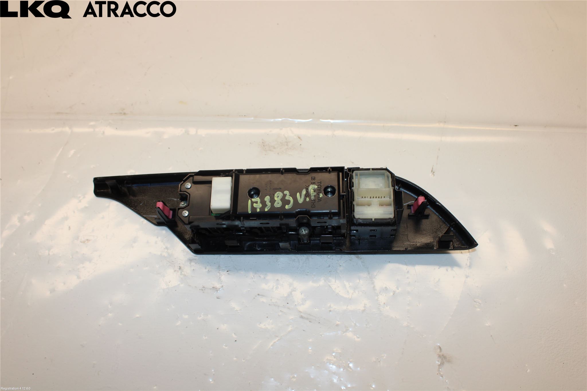 Toyota HILUX 16- Bryter Vindusheis