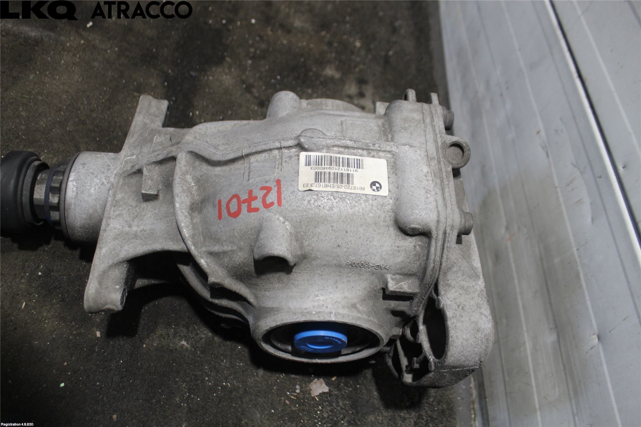 BMW 5 G30/G31/F90 17-23 Bakaksel Kardang Bak -Diff