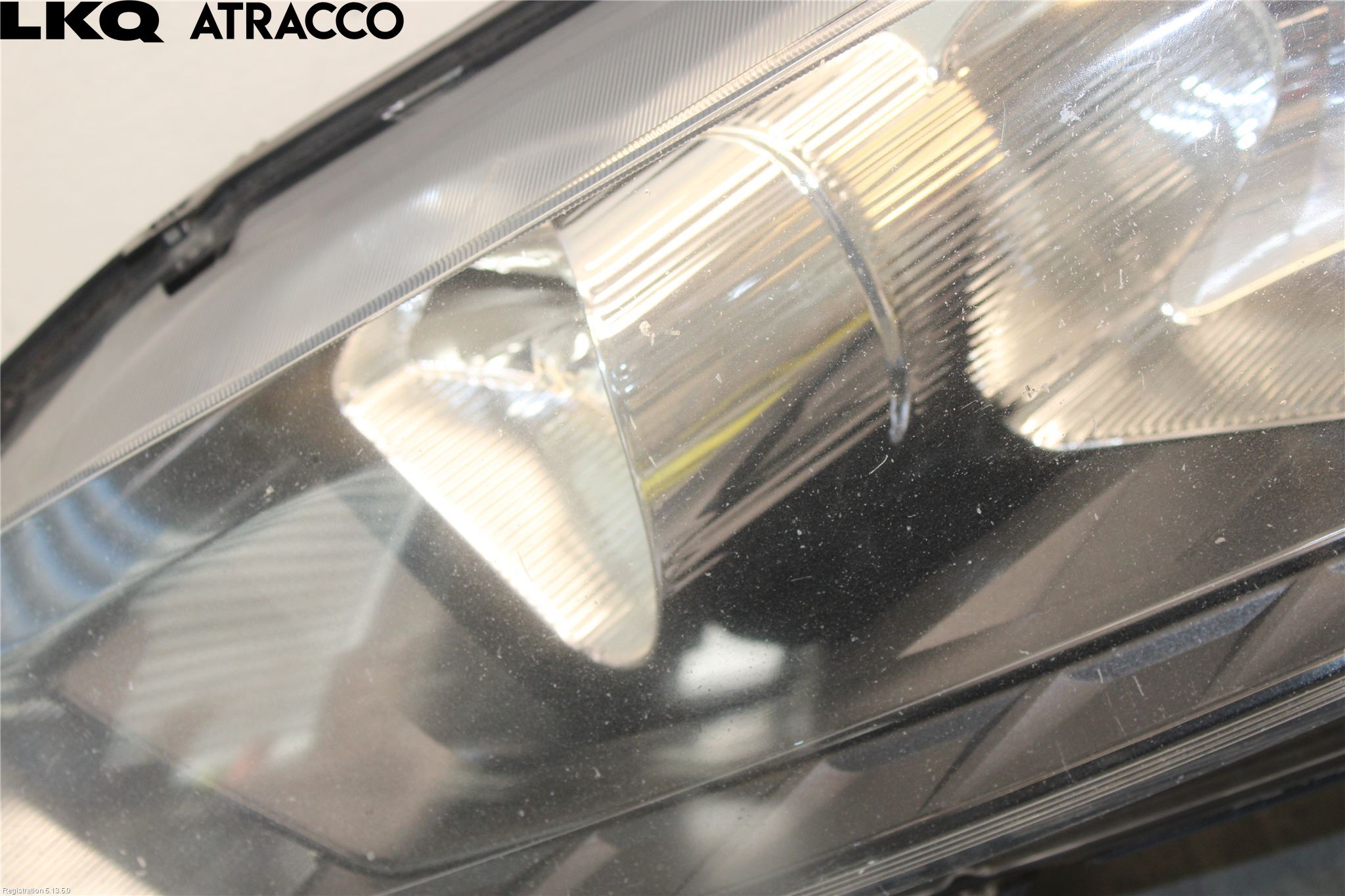 Ford TRANSIT/TOURNEO CONNECT 13-22 Frontlykt Venstre