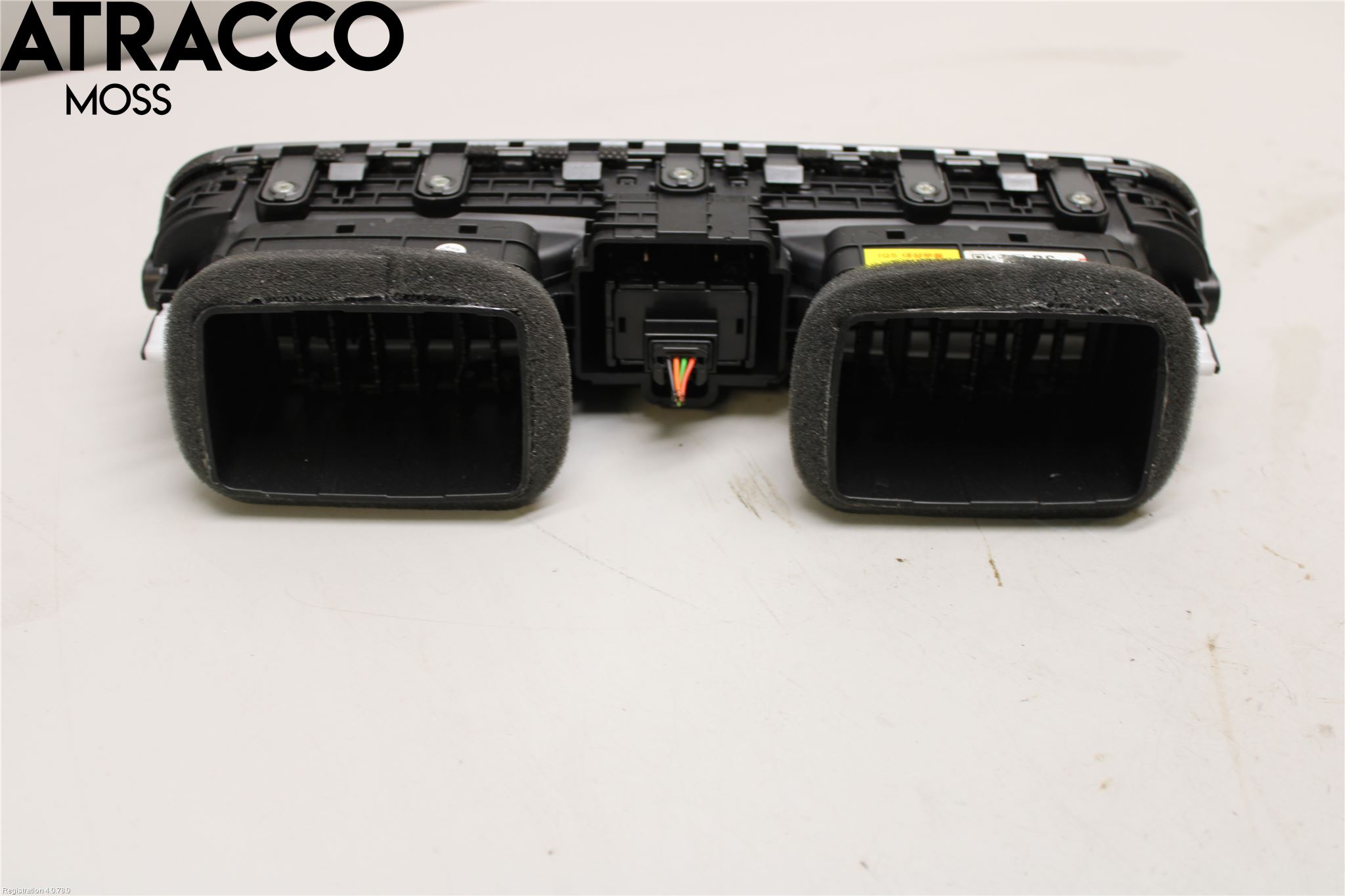 Hyundai KONA/ELECTRIC OS 18-23 Dashbord Kanal - Dyse