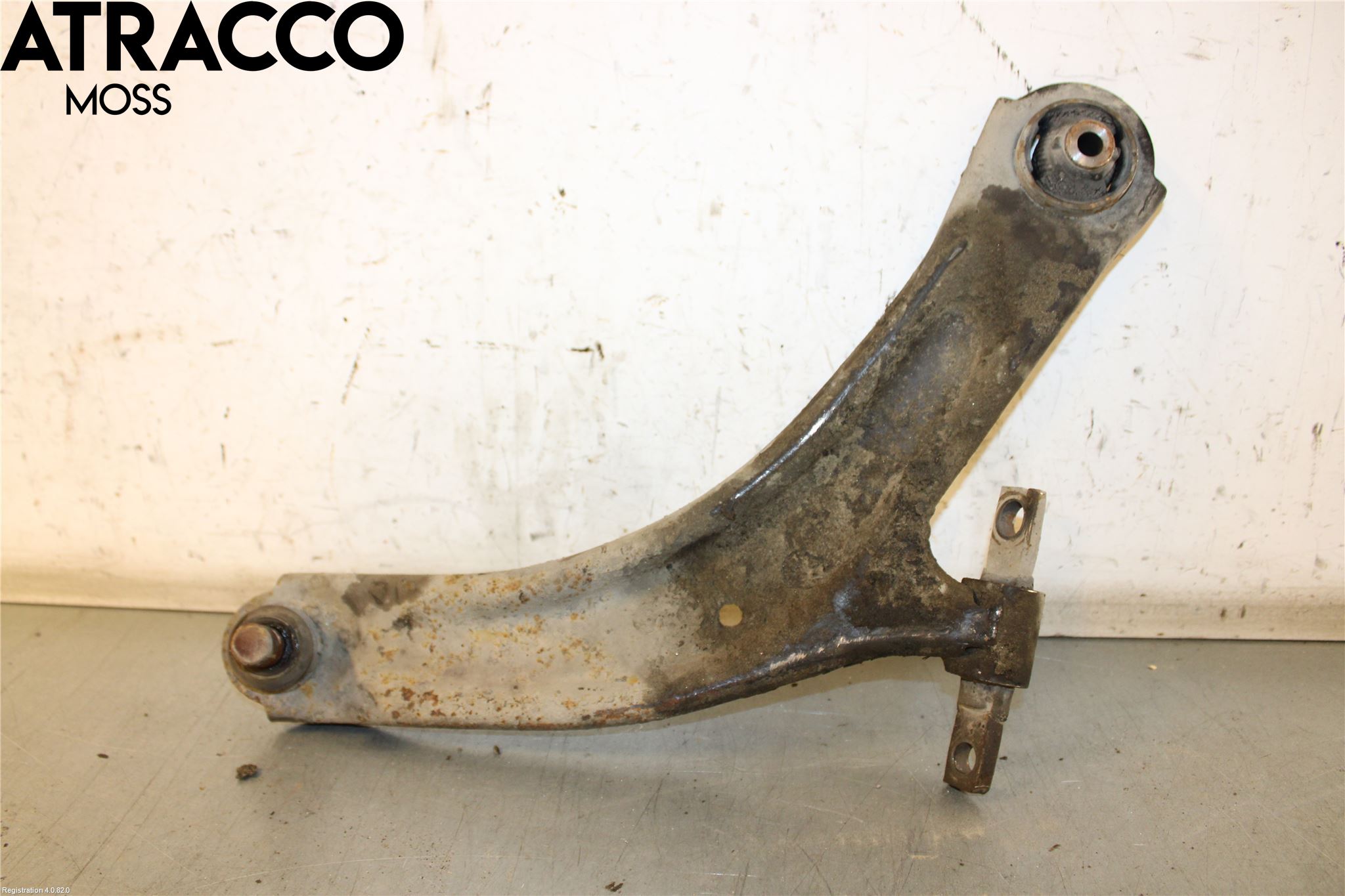 Nissan X-TRAIL 08-14 Bærearm Foran Høyre Nedre