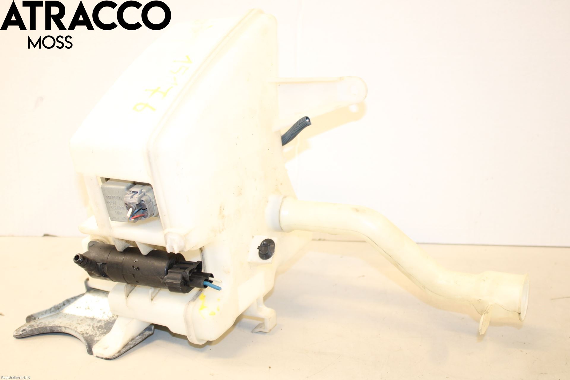 Audi A4/S4 94-99 Spylerbeholder Frontrute-Lykte