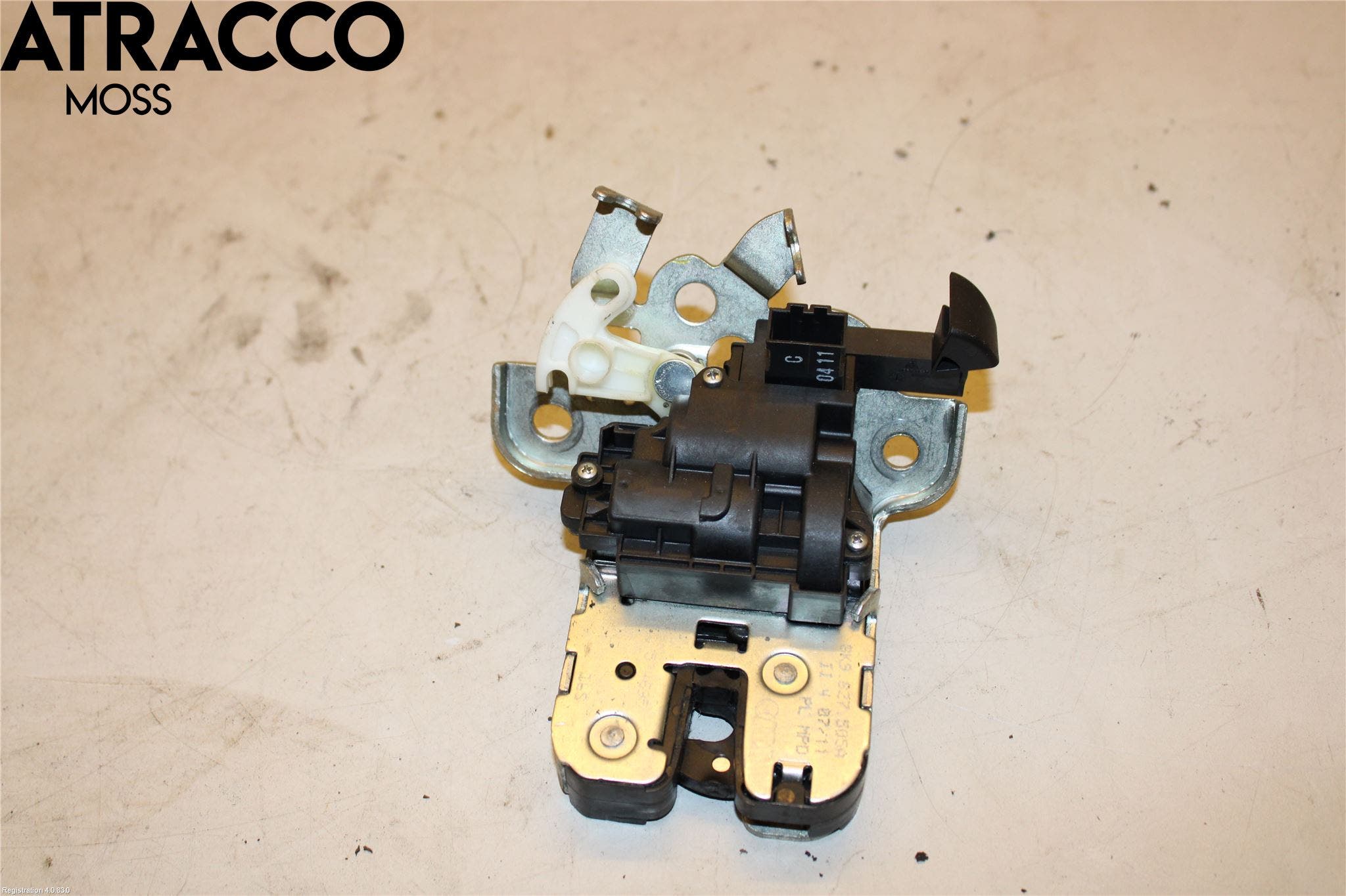 Audi A1/S1 11-18 Bakluke-Lokk Låsekasse