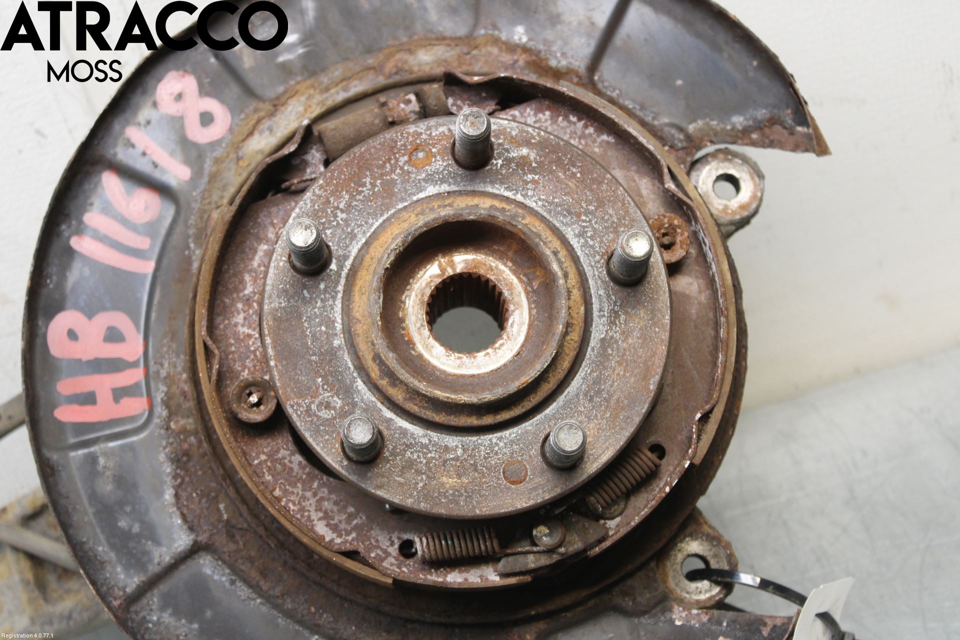 Mitsubishi OUTLANDER 07-12 Spindel Hb