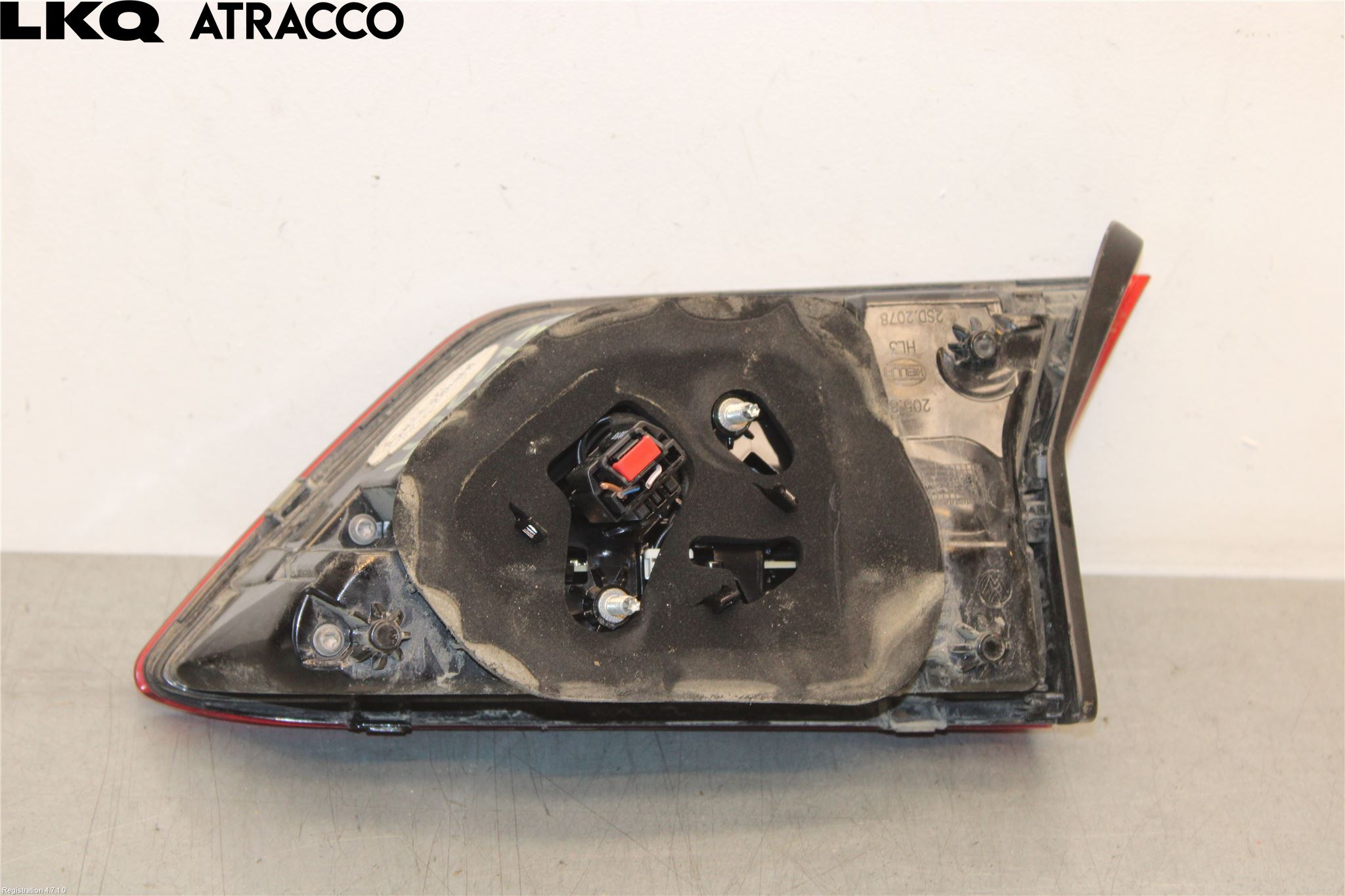 Volkswagen VW TIGUAN 16-24 Baklykt Høyre  På Luke(Indre)