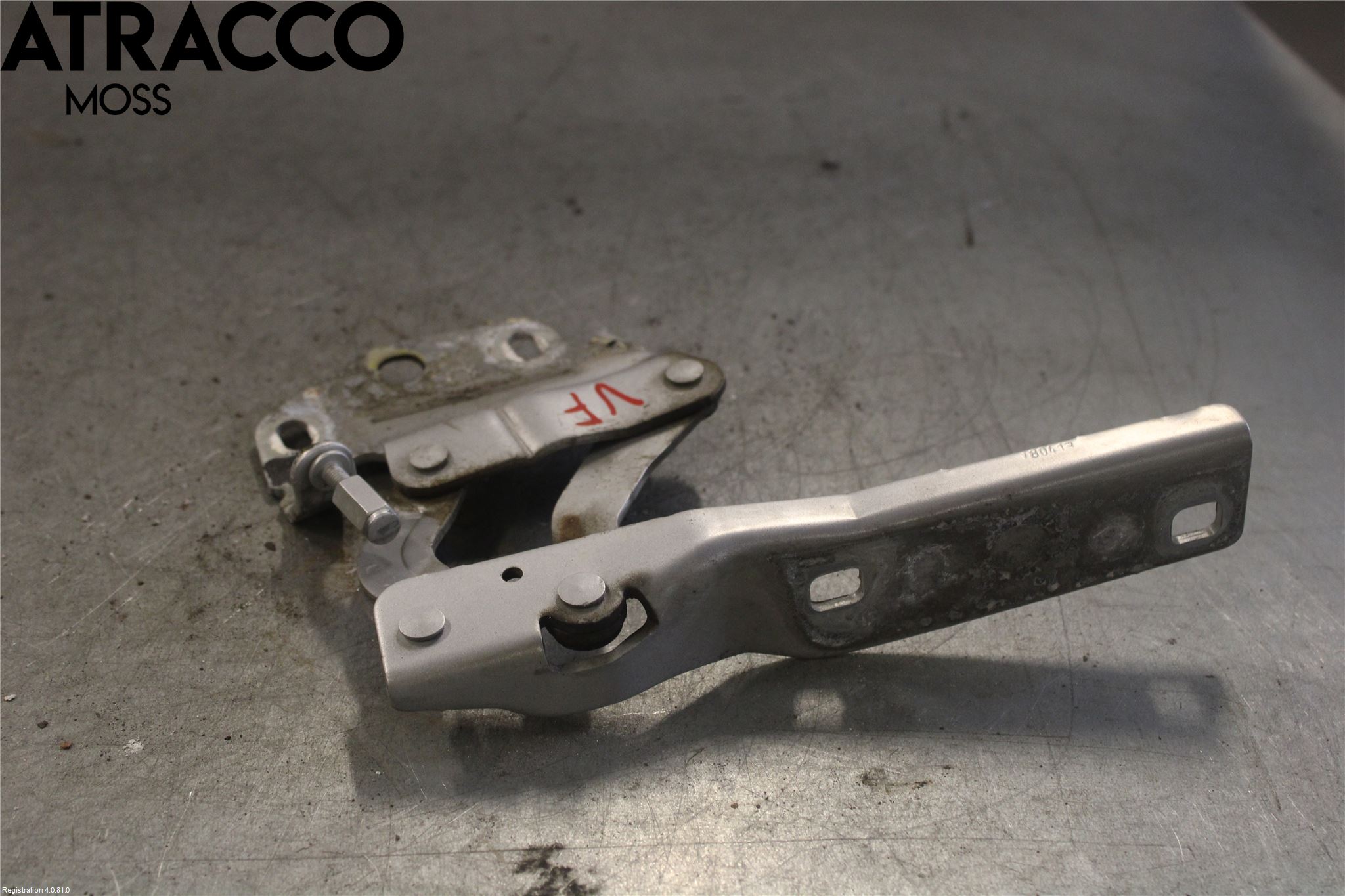 Volkswagen VW PASSAT 11-14 Panser Hengsel - Hengsler