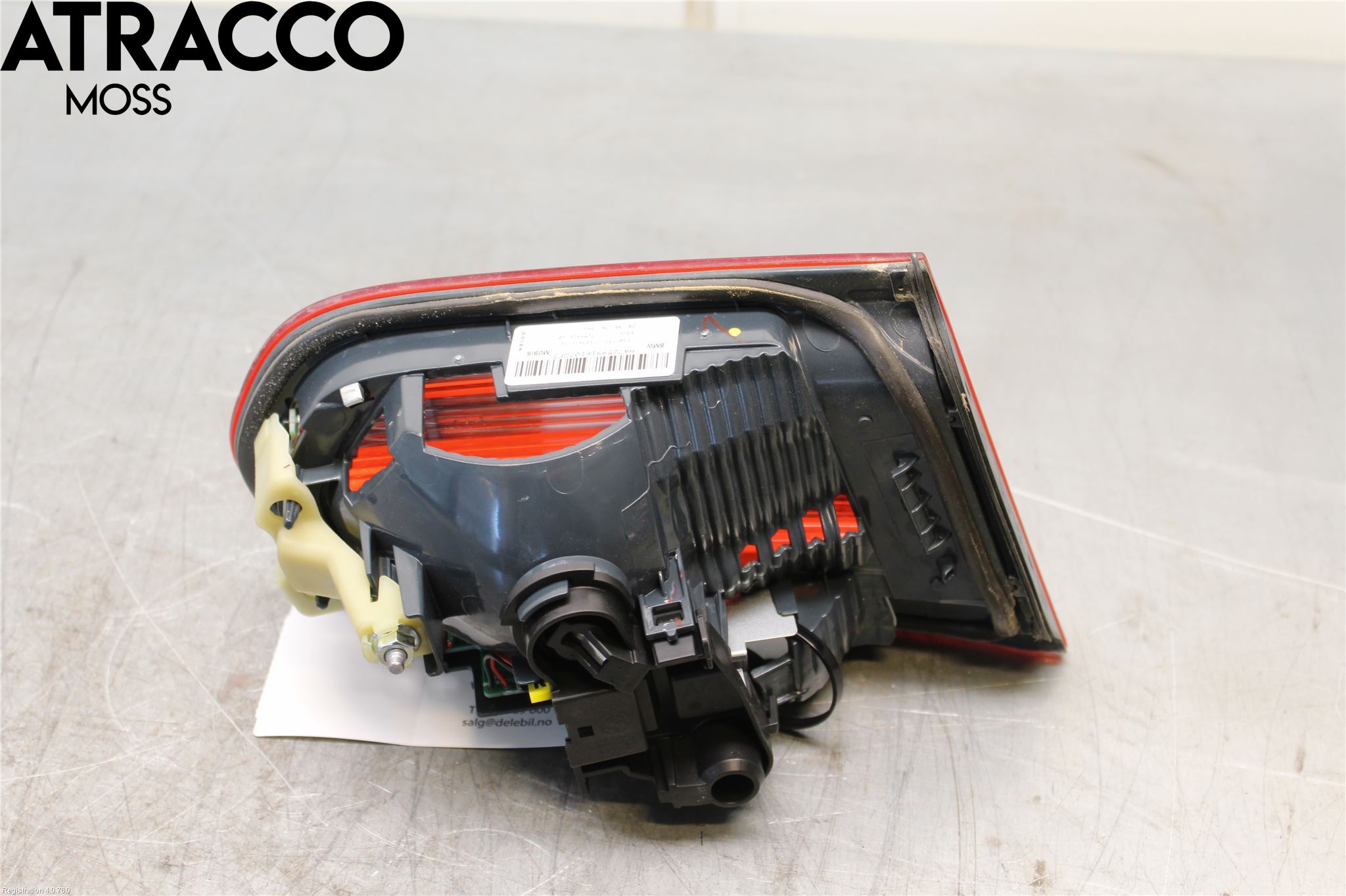 BMW 3 F30/F31/F80 12-19 Baklykt Høyre  På Luke(Indre)