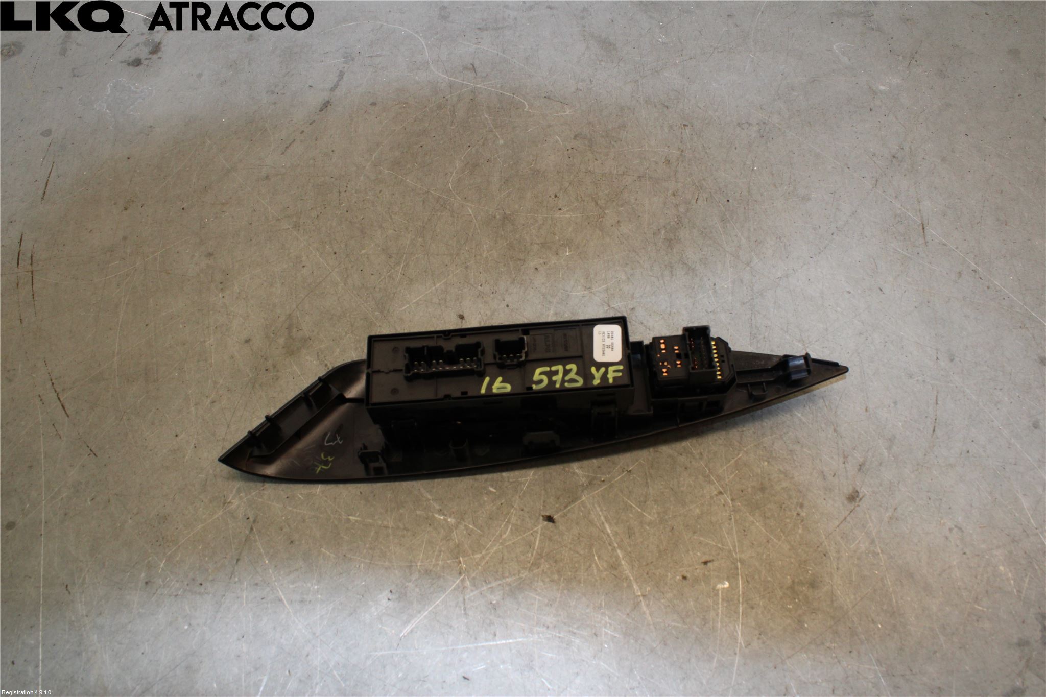 Nissan LEAF 18- Bryter Vindusheis