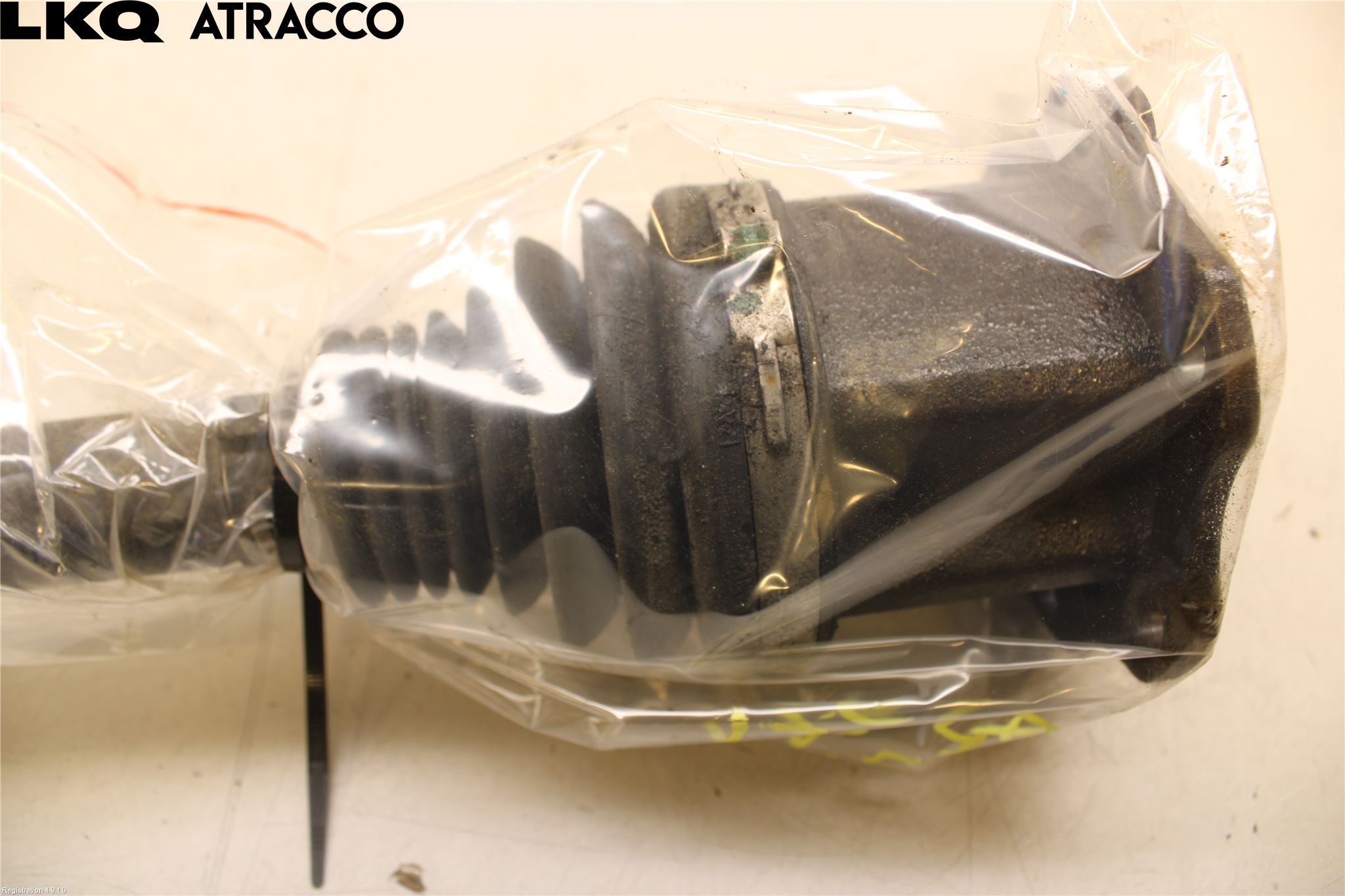 Audi A6 ALLROAD 12-18 Drivaksel Foran Kompl Venstre