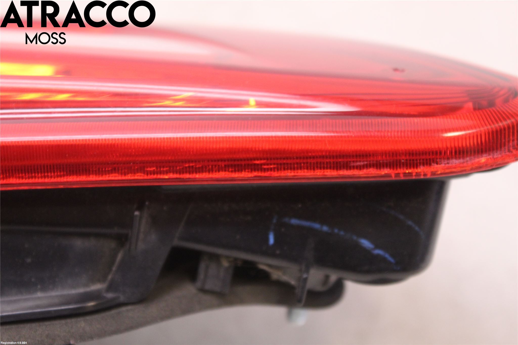 Toyota YARIS XP130 15-20 Baklykt Høyre  På Luke(Indre)