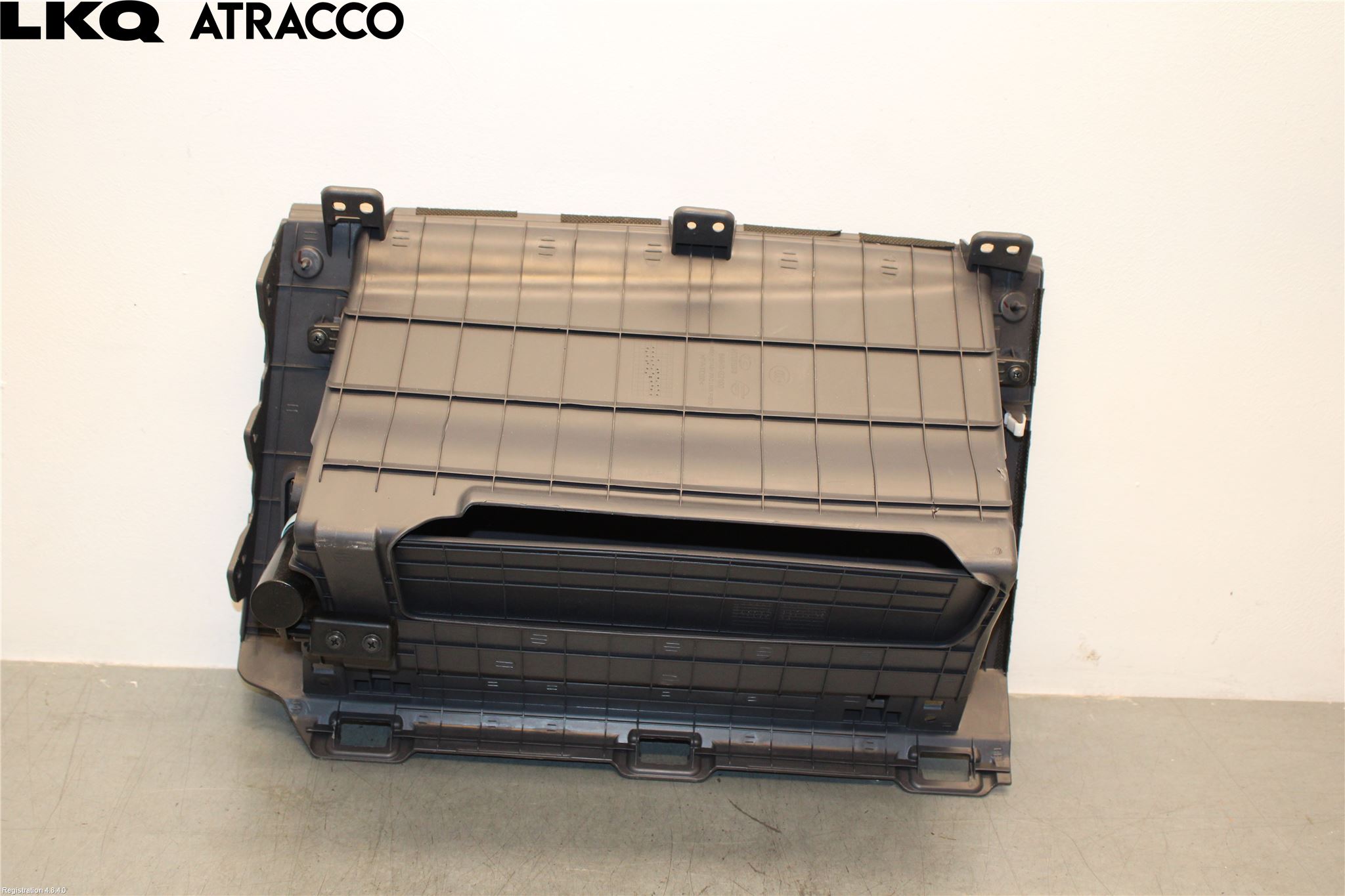 Hyundai IONIQ AE 17-22 Innr Hanskerom