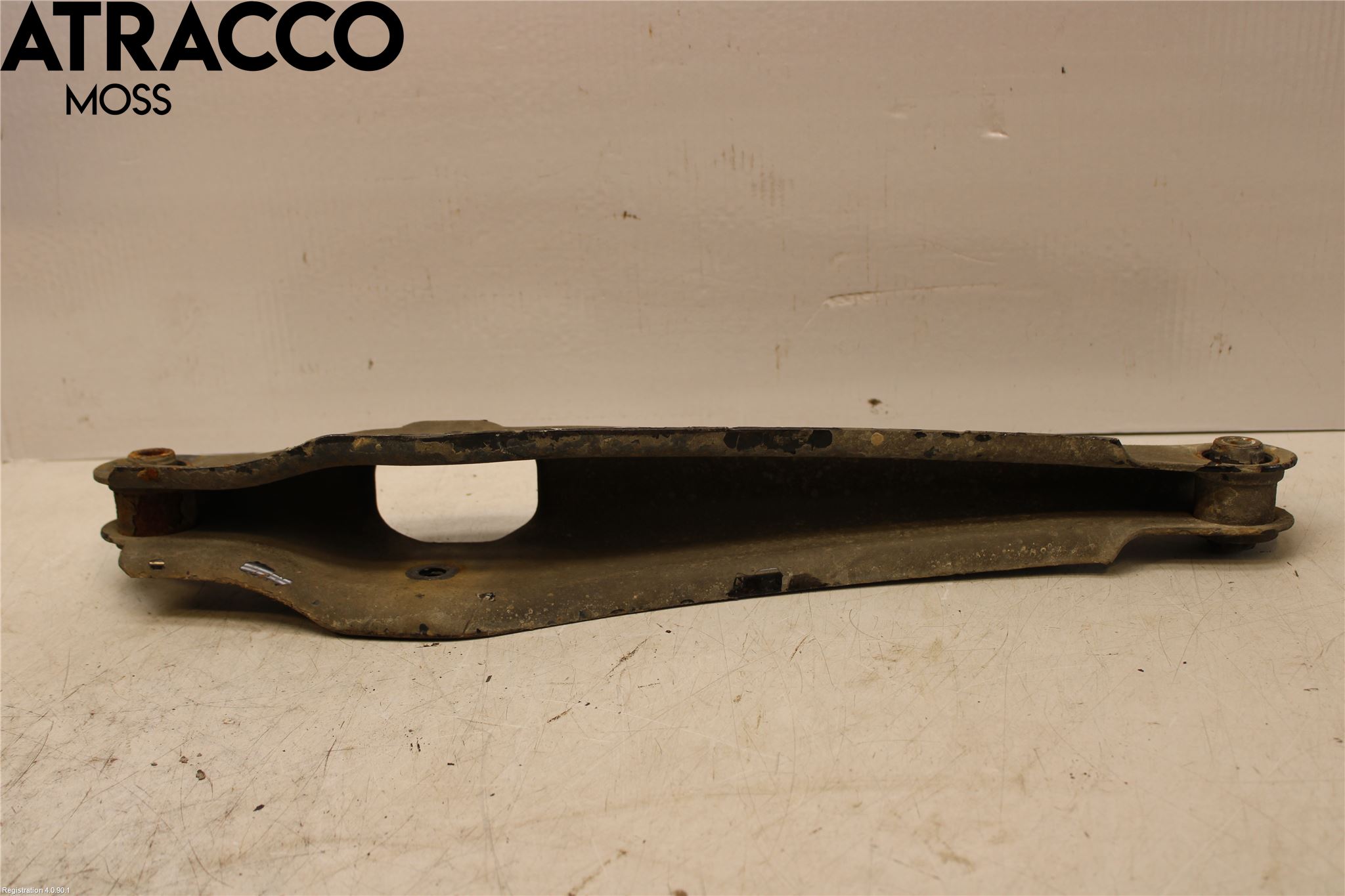 Mitsubishi OUTLANDER 13-21 Bærearm Bak Venstre