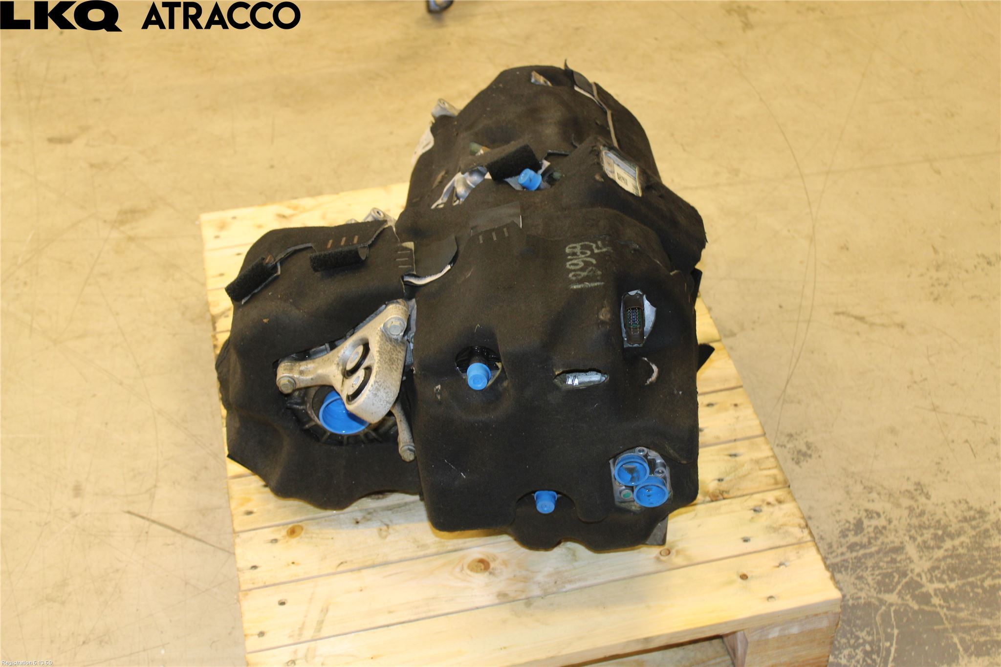 Tesla MODEL S 13- Motor Elektrisk Fram
