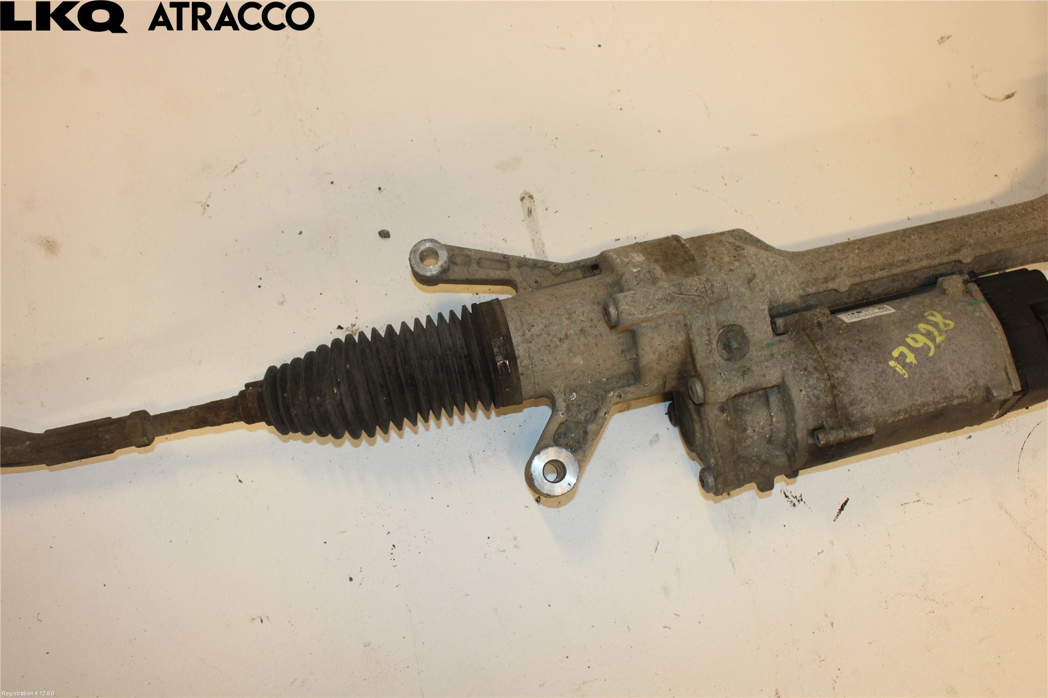 Mercedes-Benz MB C-KLASS (W205) 14-21 Servo Snekke - Tannstang