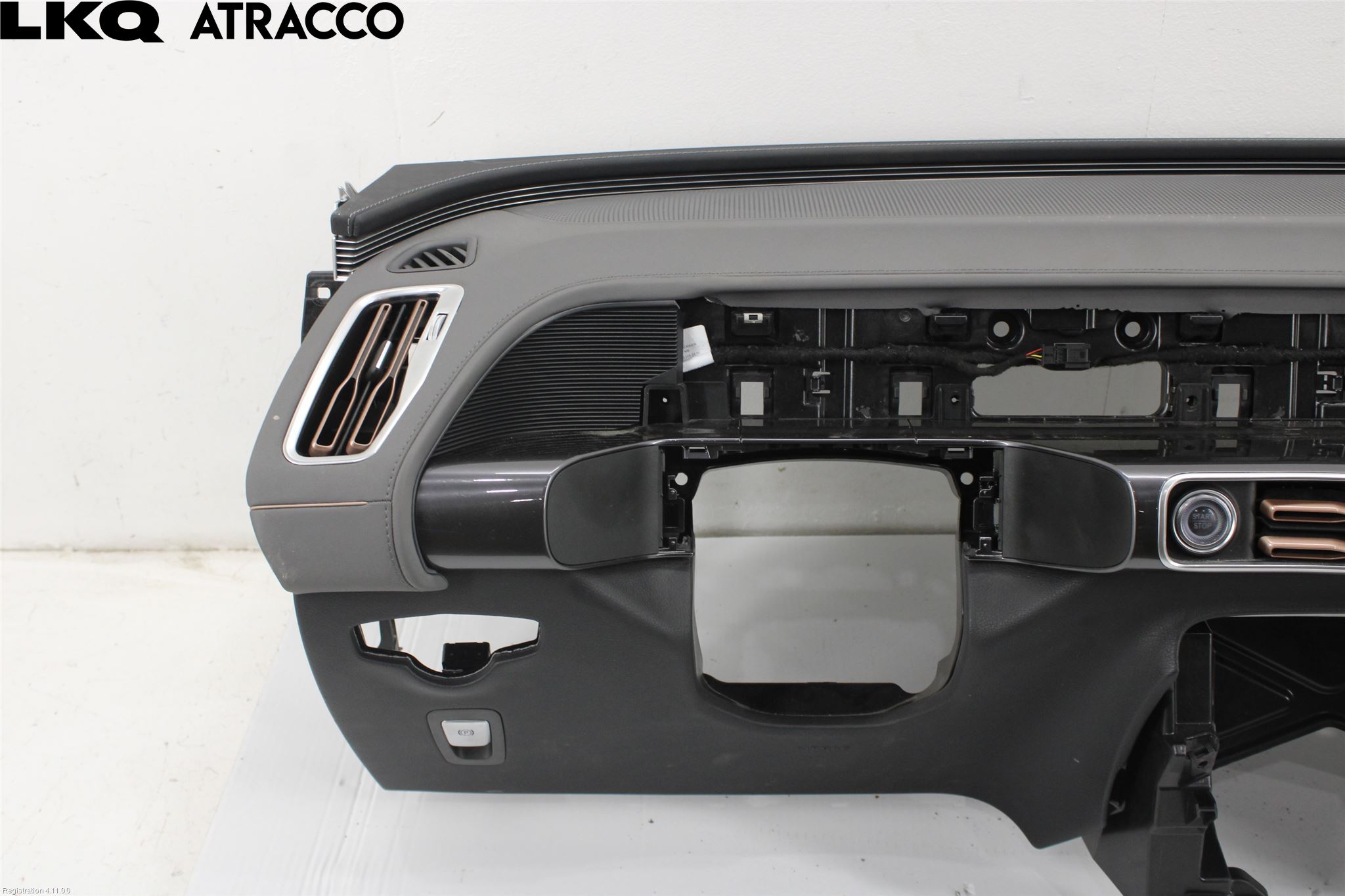 Mercedes-Benz MB EQC (N293) 20- Dashbord