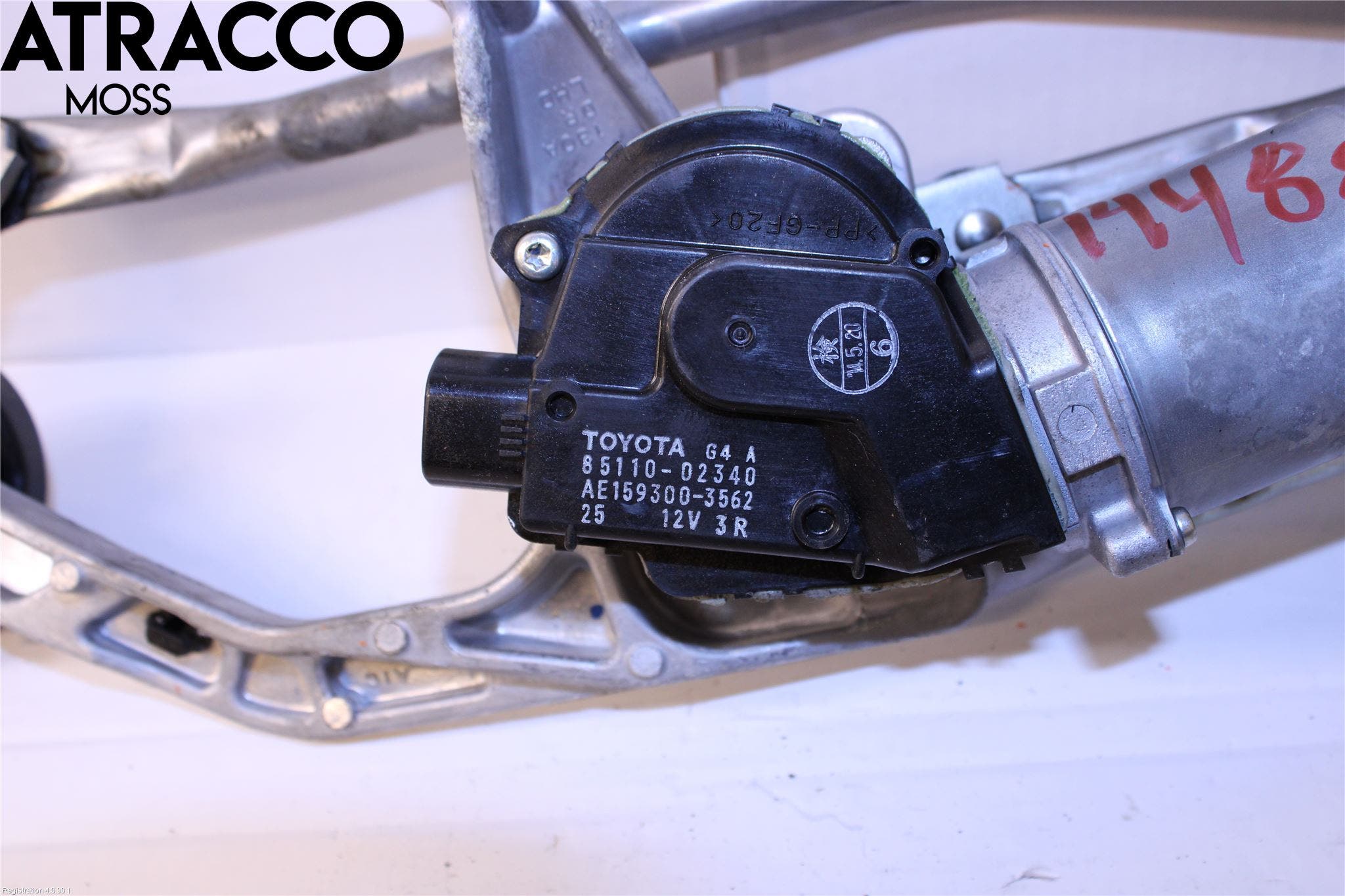 Toyota AURIS 13-19 Viskermotor Frontrute