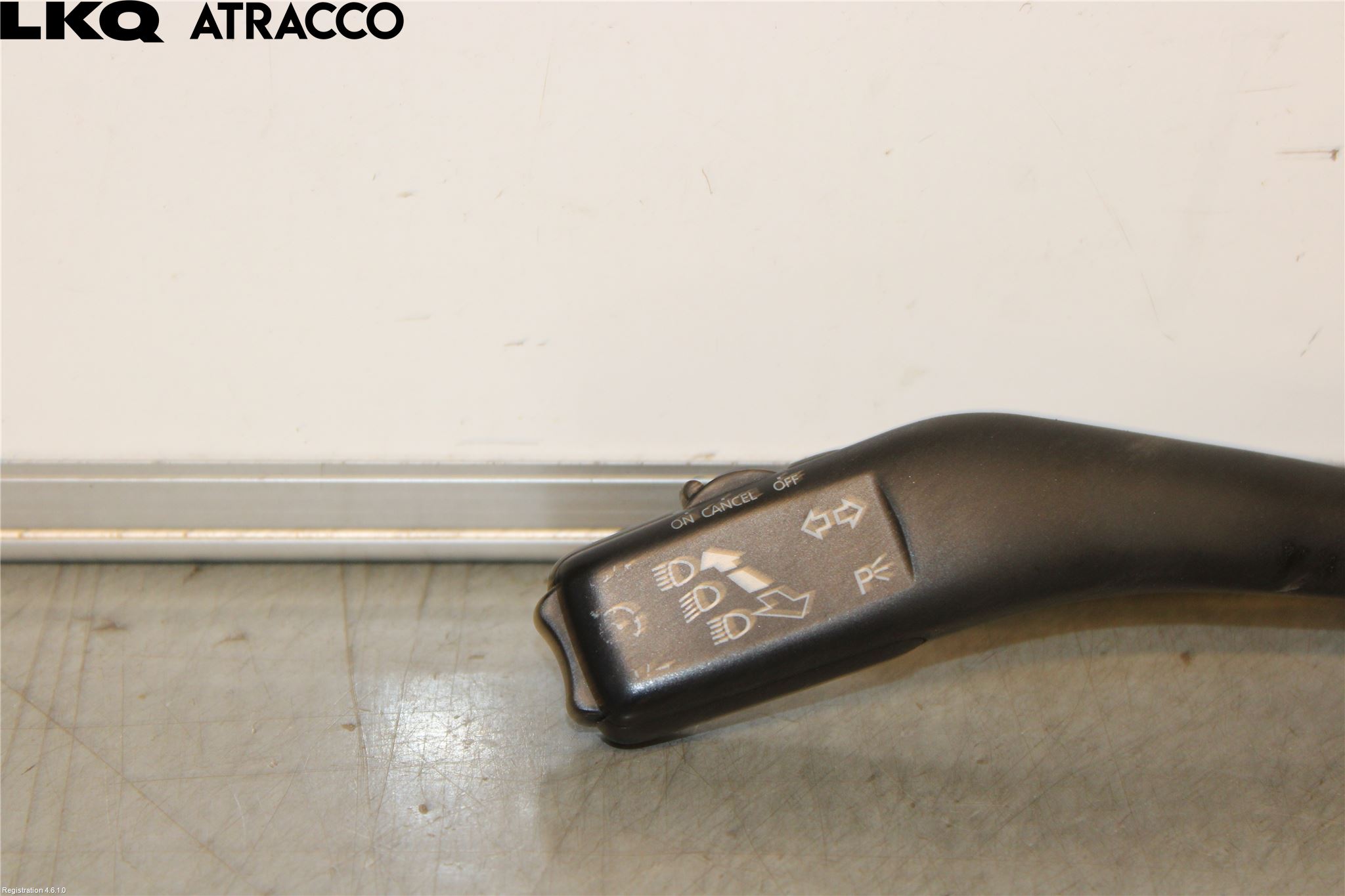 Volkswagen VW TOURAN 03-10 Bryter Ratt Blinklys - Lys