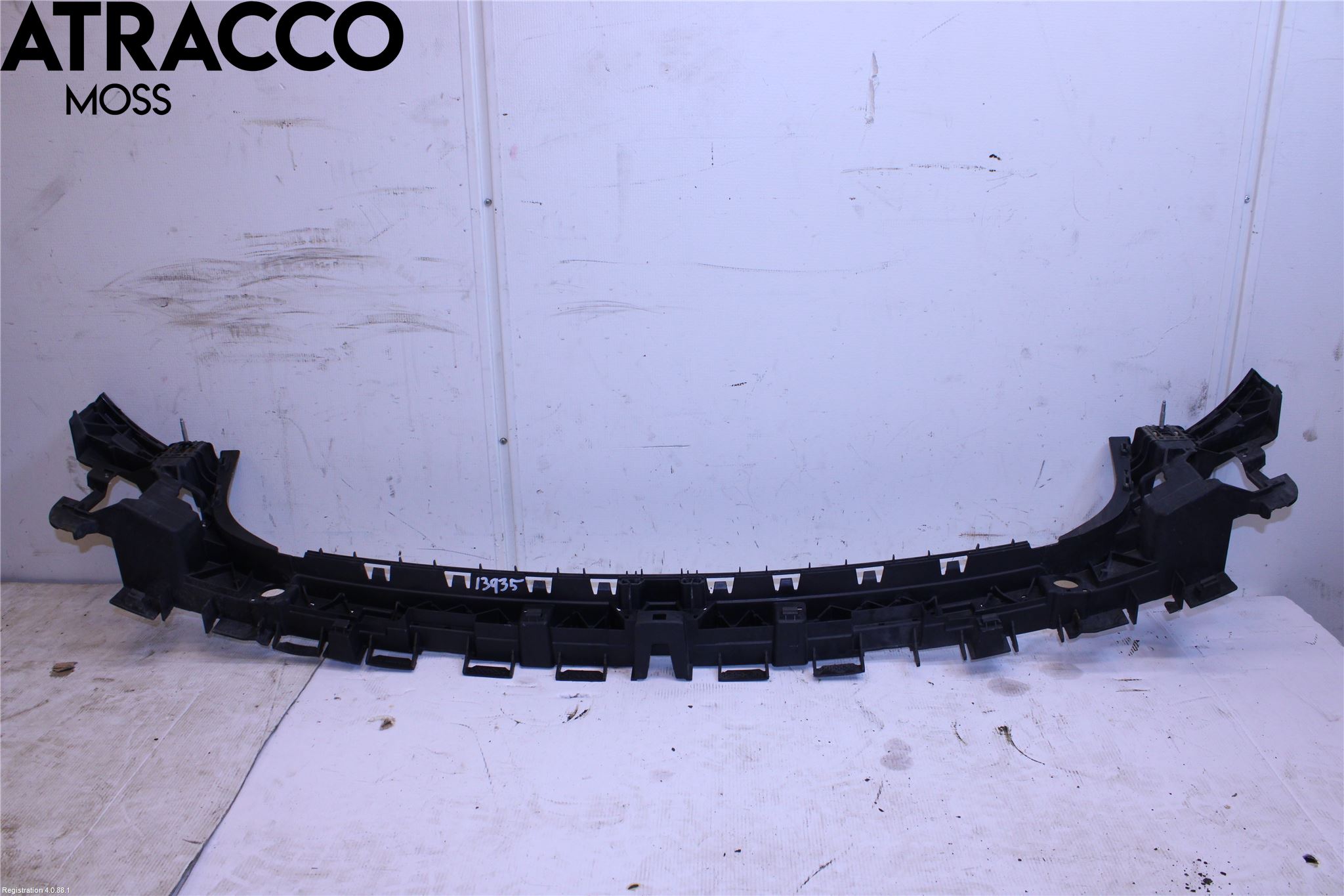 Audi A4/S4 08-11 Støtfanger Bak Feste