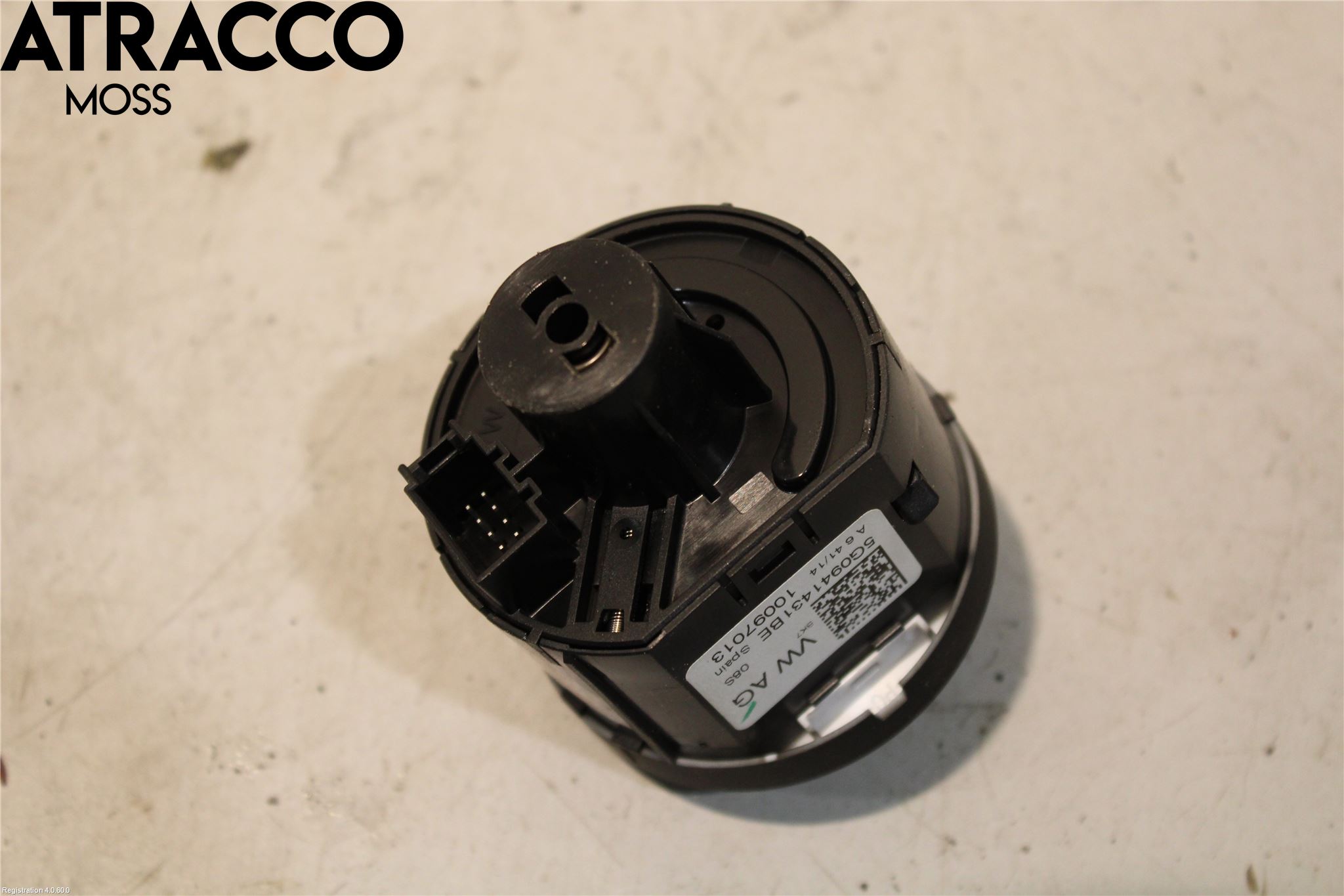 Volkswagen VW GOLF / E-GOLF VII 13-20 Bryter Hovedlys