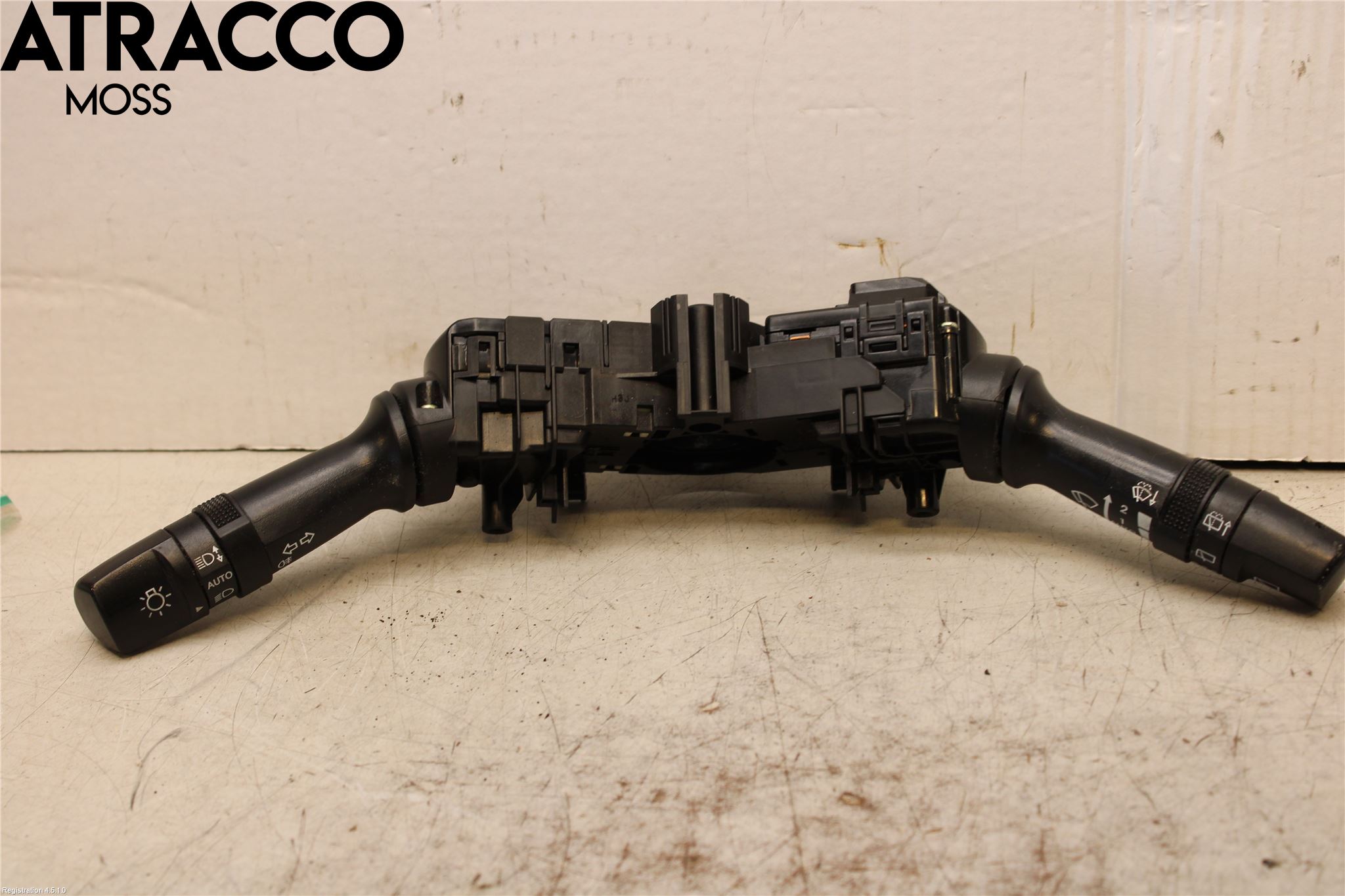 Hyundai i40 08-15 Bryter Ratt Kombi H Og V