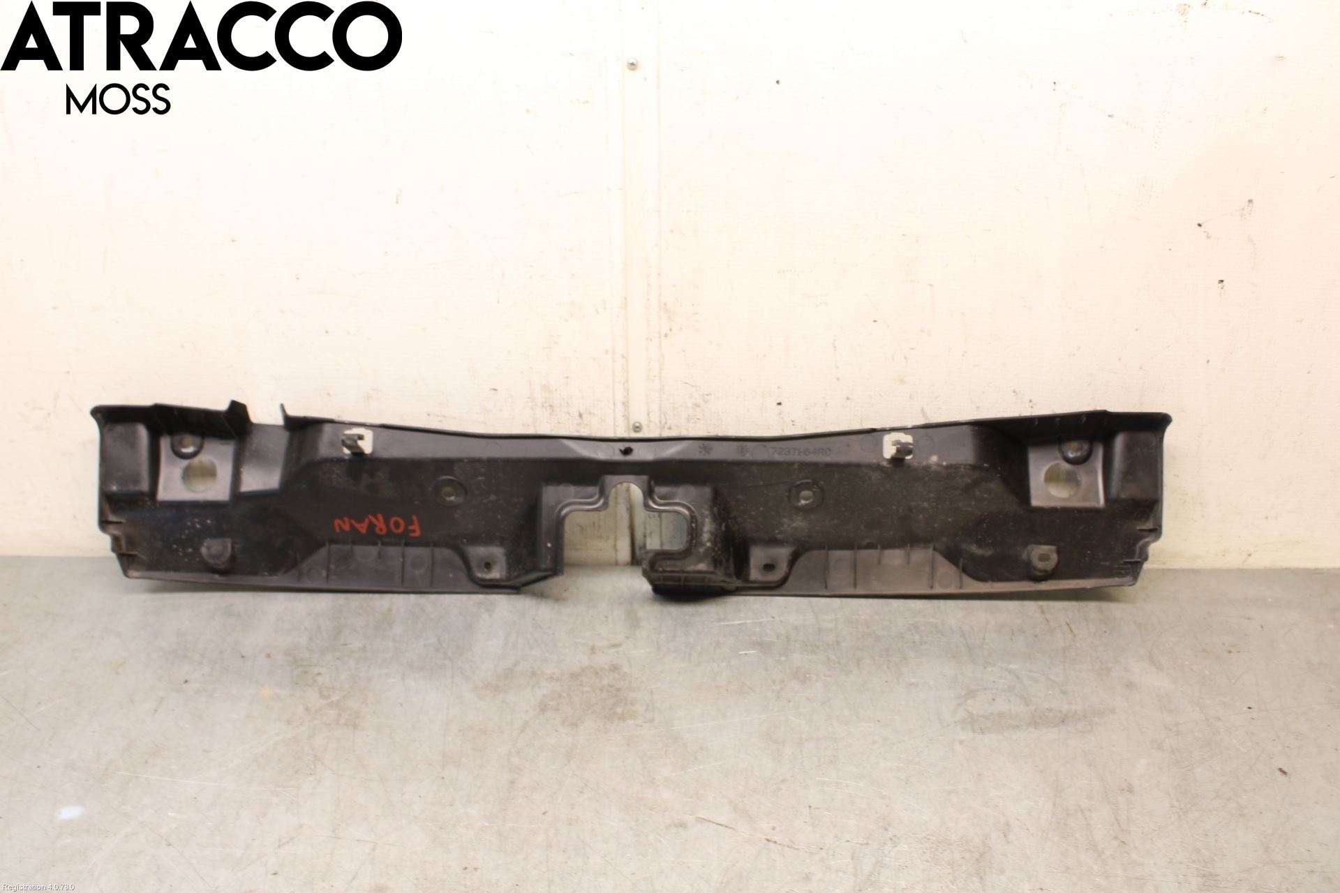 Suzuki ACROSS 21- Frontplate Øvre