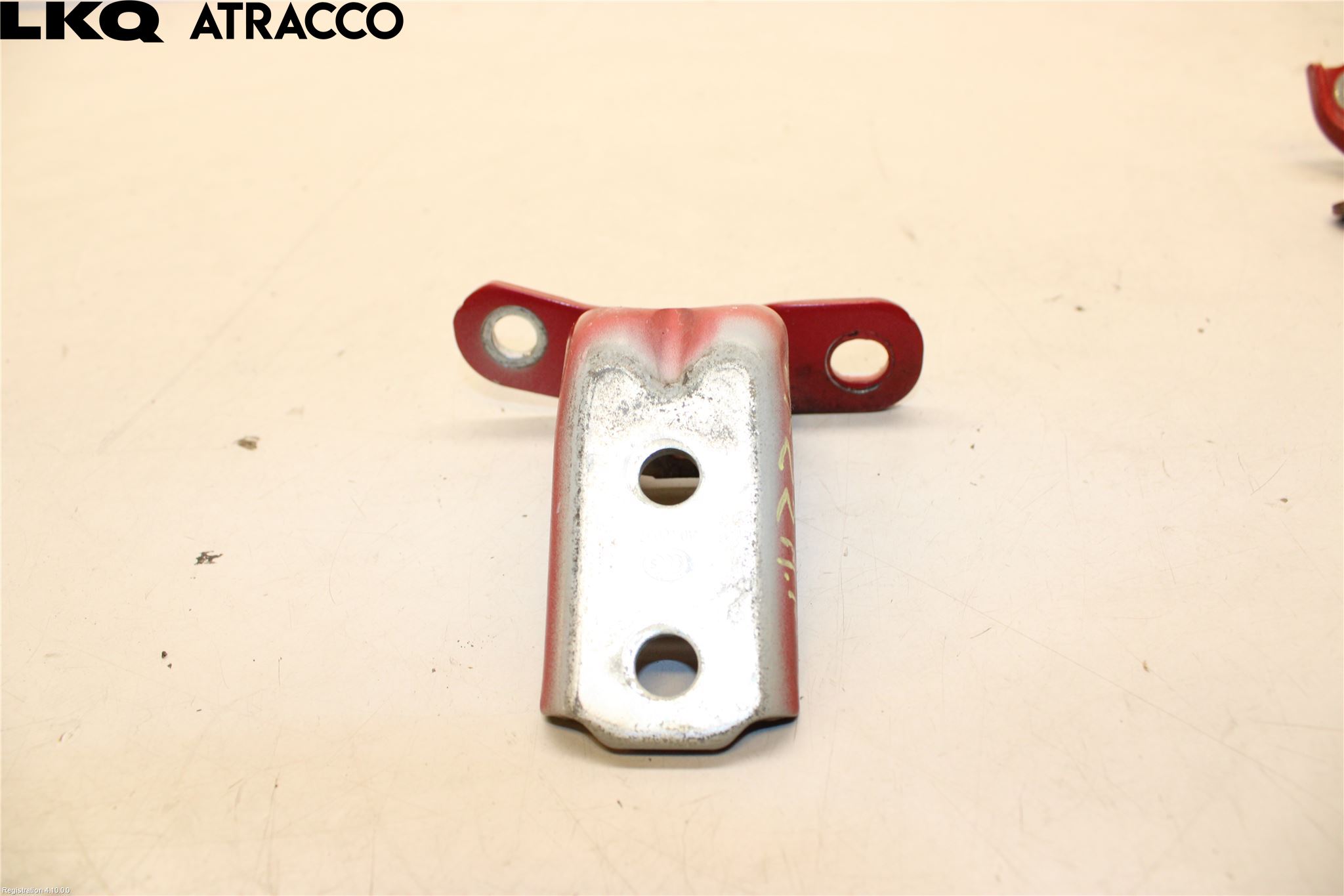 Hyundai i20 GB 15-20 Dørhengsel