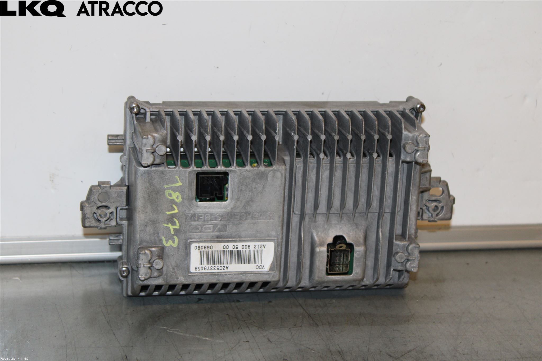 Mercedes-Benz MB E-KLASS (W212) 09-16 Multifunktionsdisplay