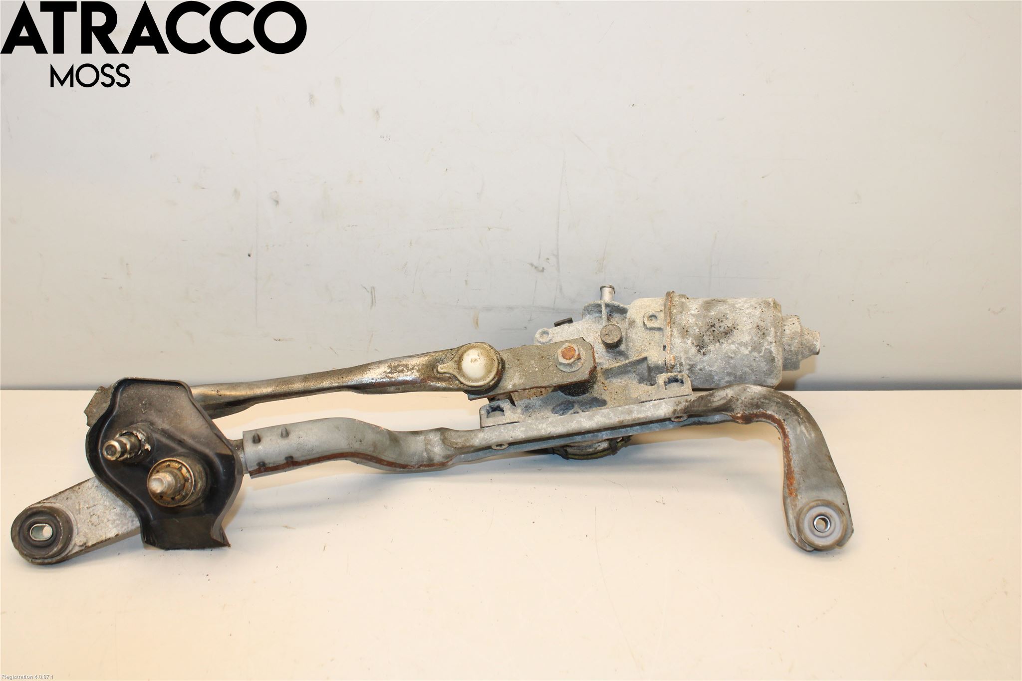 Toyota YARIS XP130 12-14 Viskermotor Frontrute