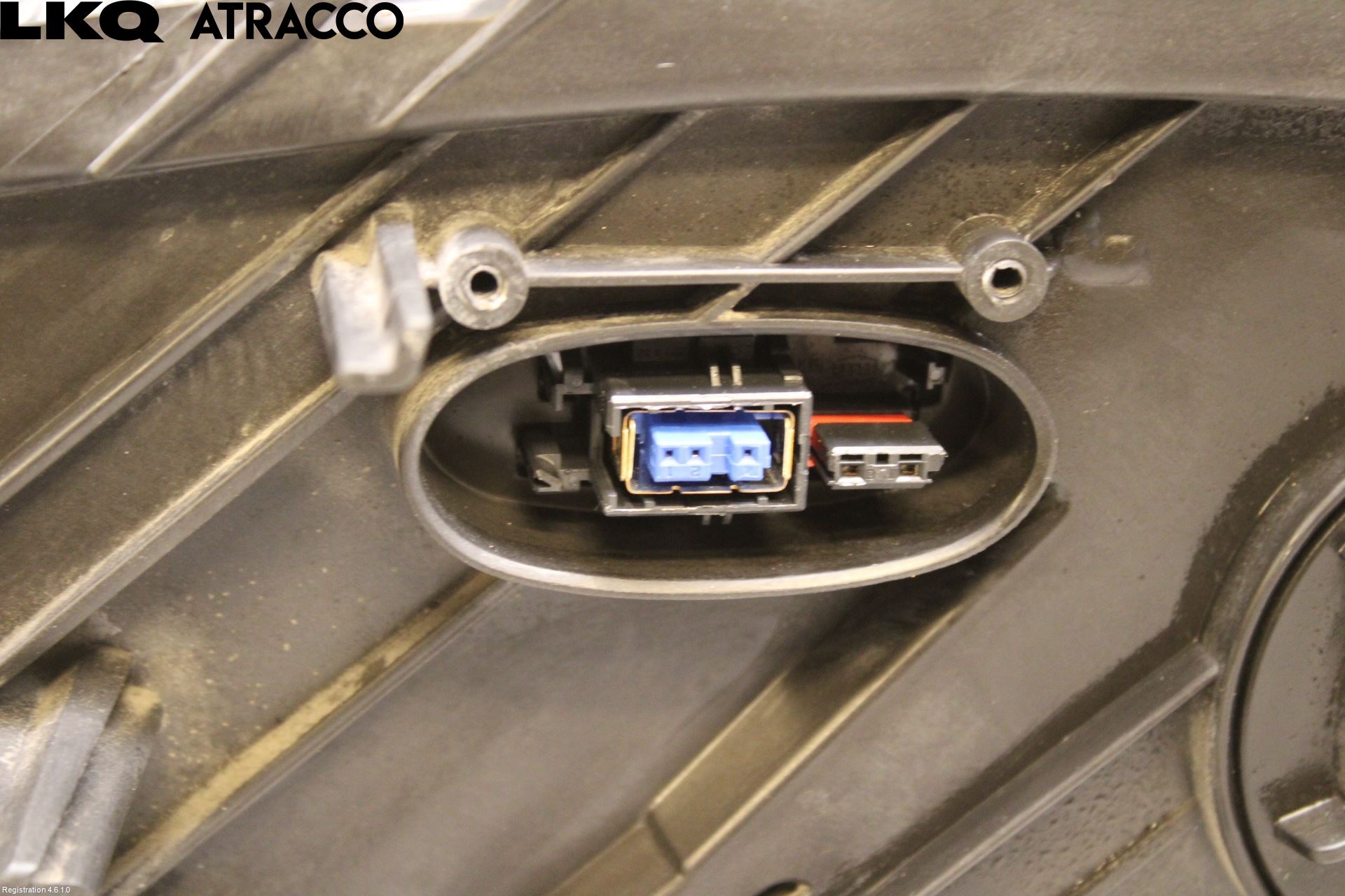 Kia SPORTAGE (SL) 11-15 Frontlykt Høyre