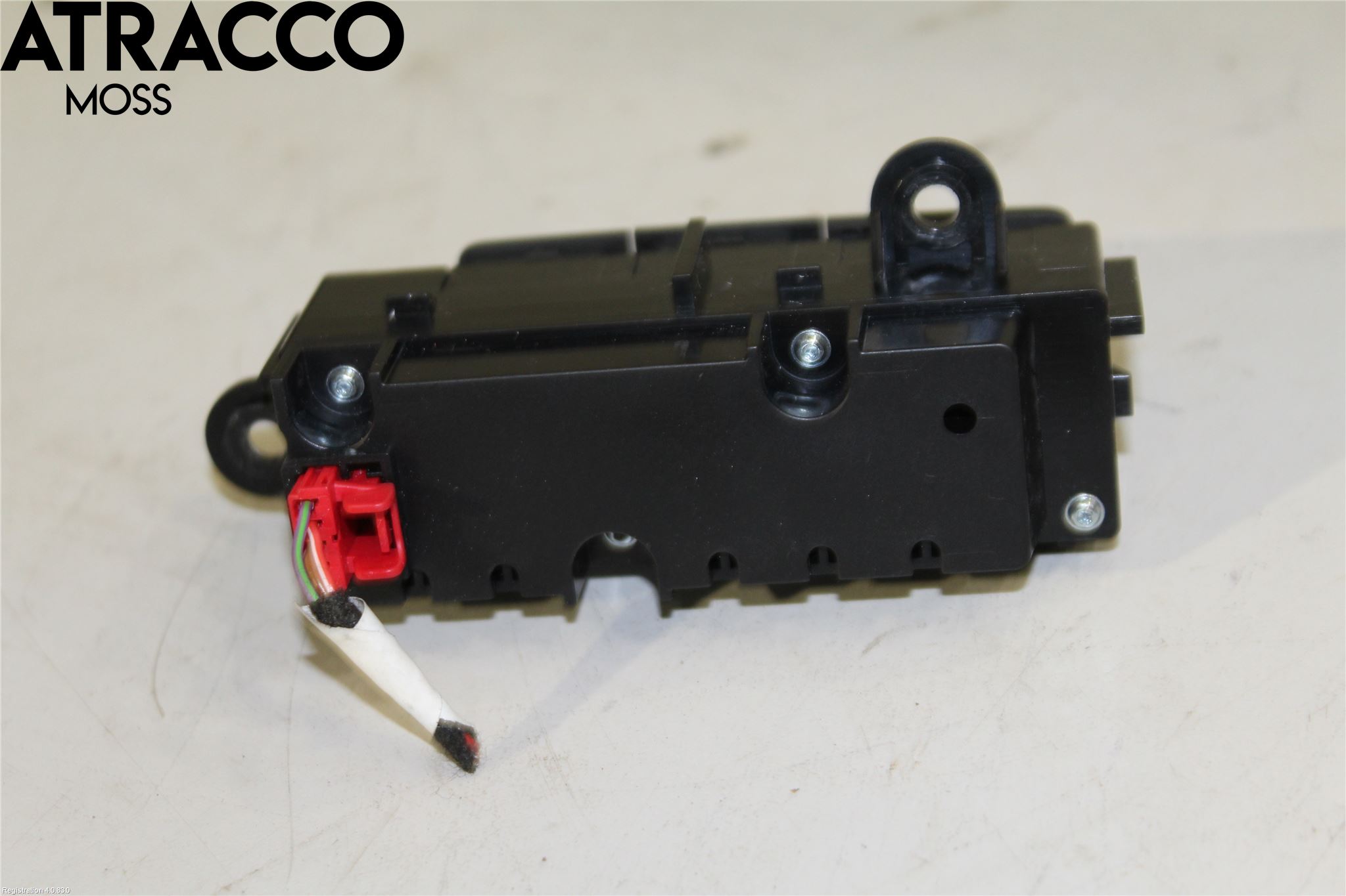 Audi Q4 E-TRON FZ 22- Bryter Hovedlys