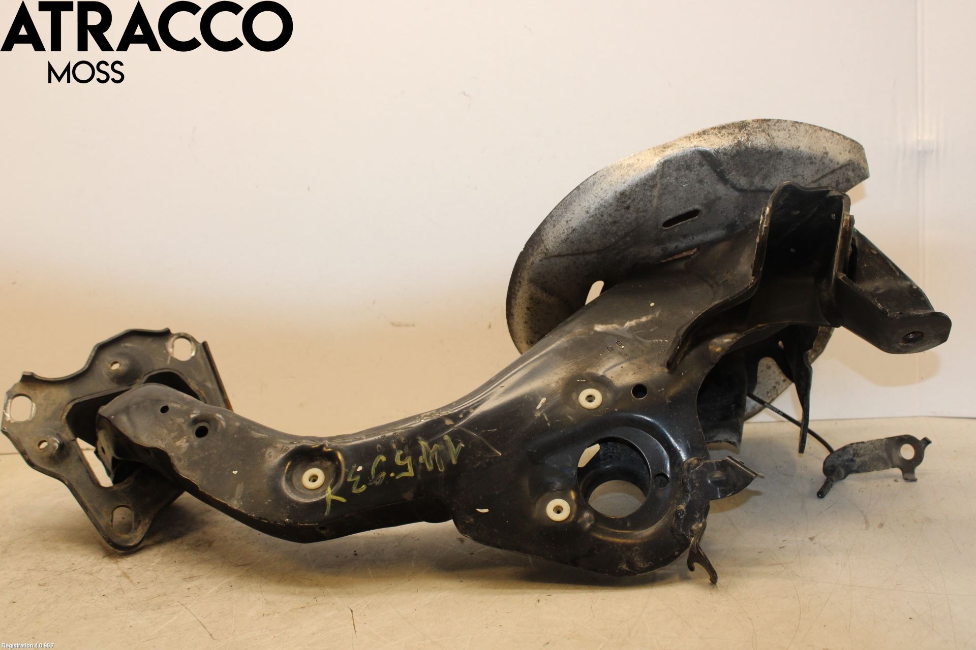 BMW X1 F48 15-22 Spindel Vb